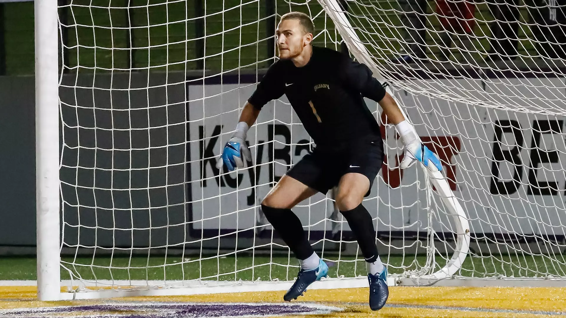Wins USL Championship Golden Glove