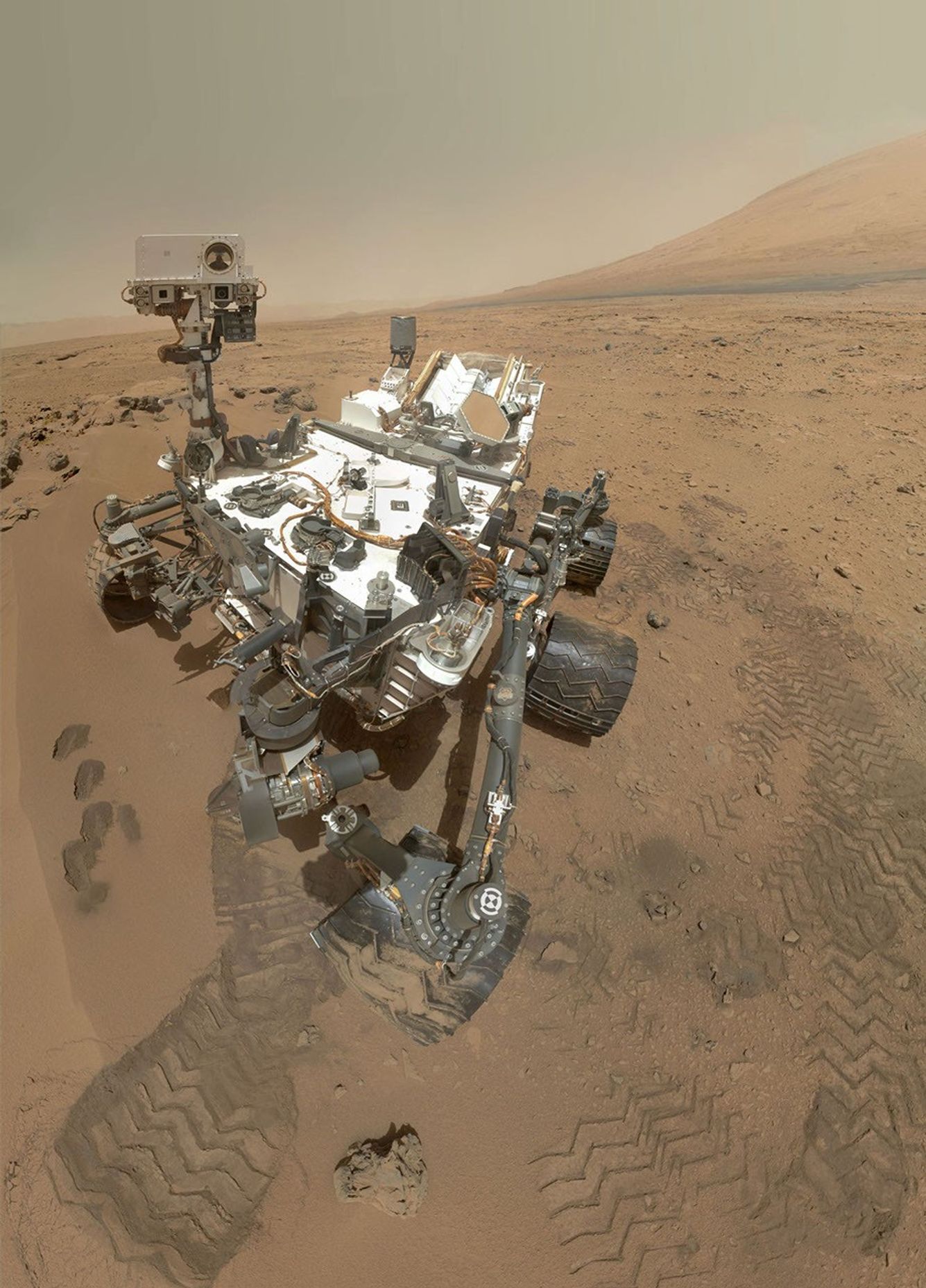 Curiosity Rover Arm Camera