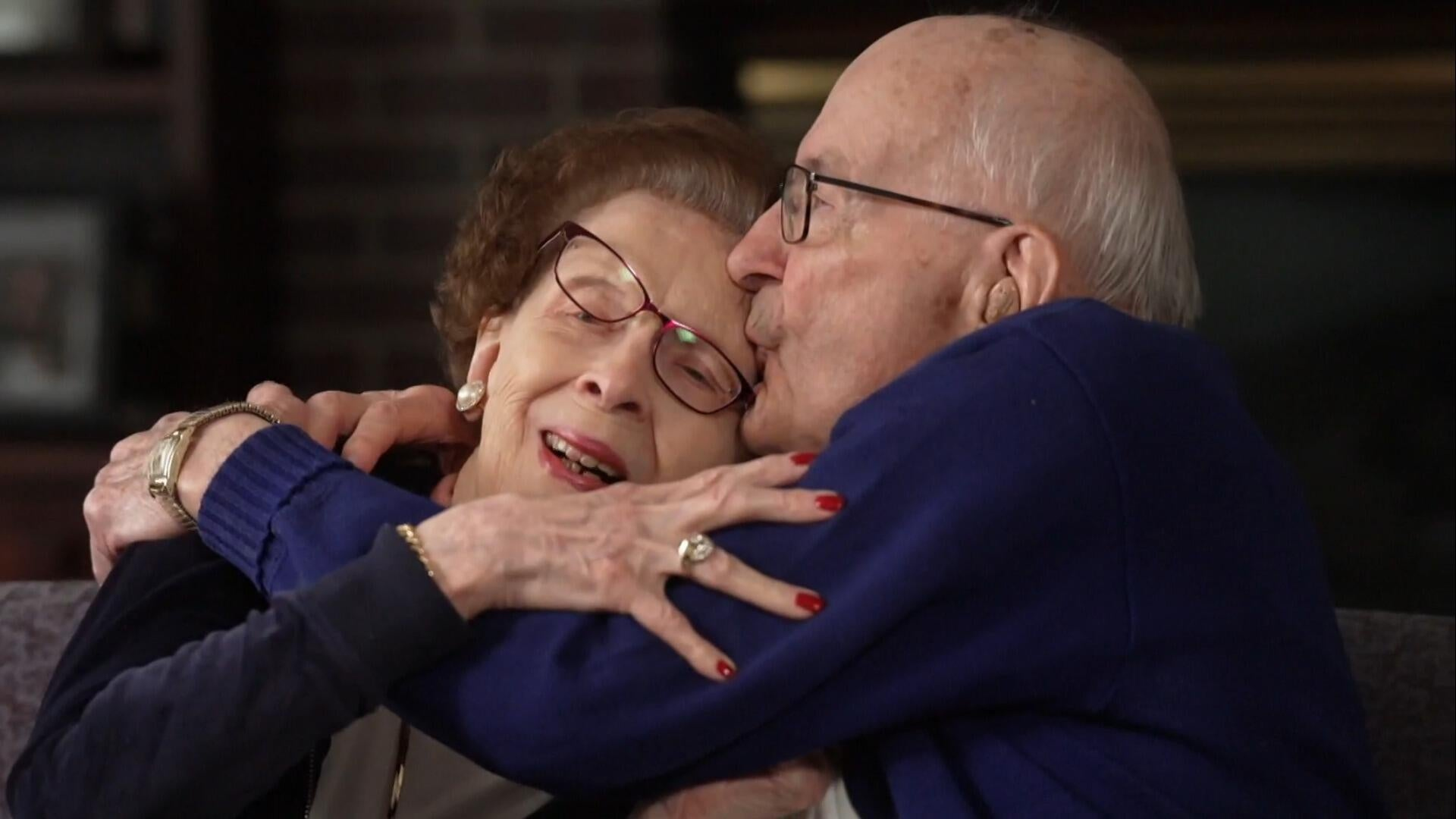Watch CBS Evening News: How one couple