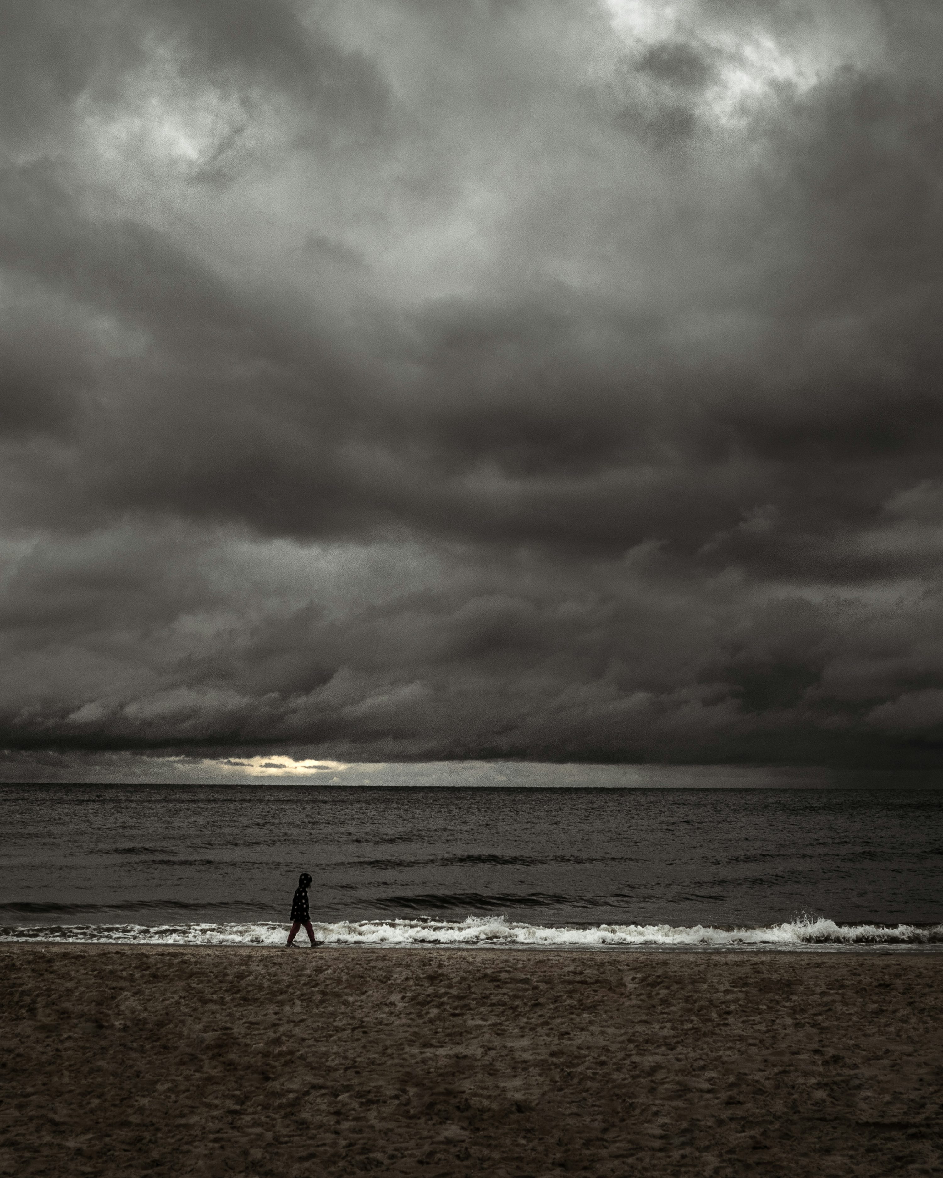 Rainy Beach Picture. Download Free