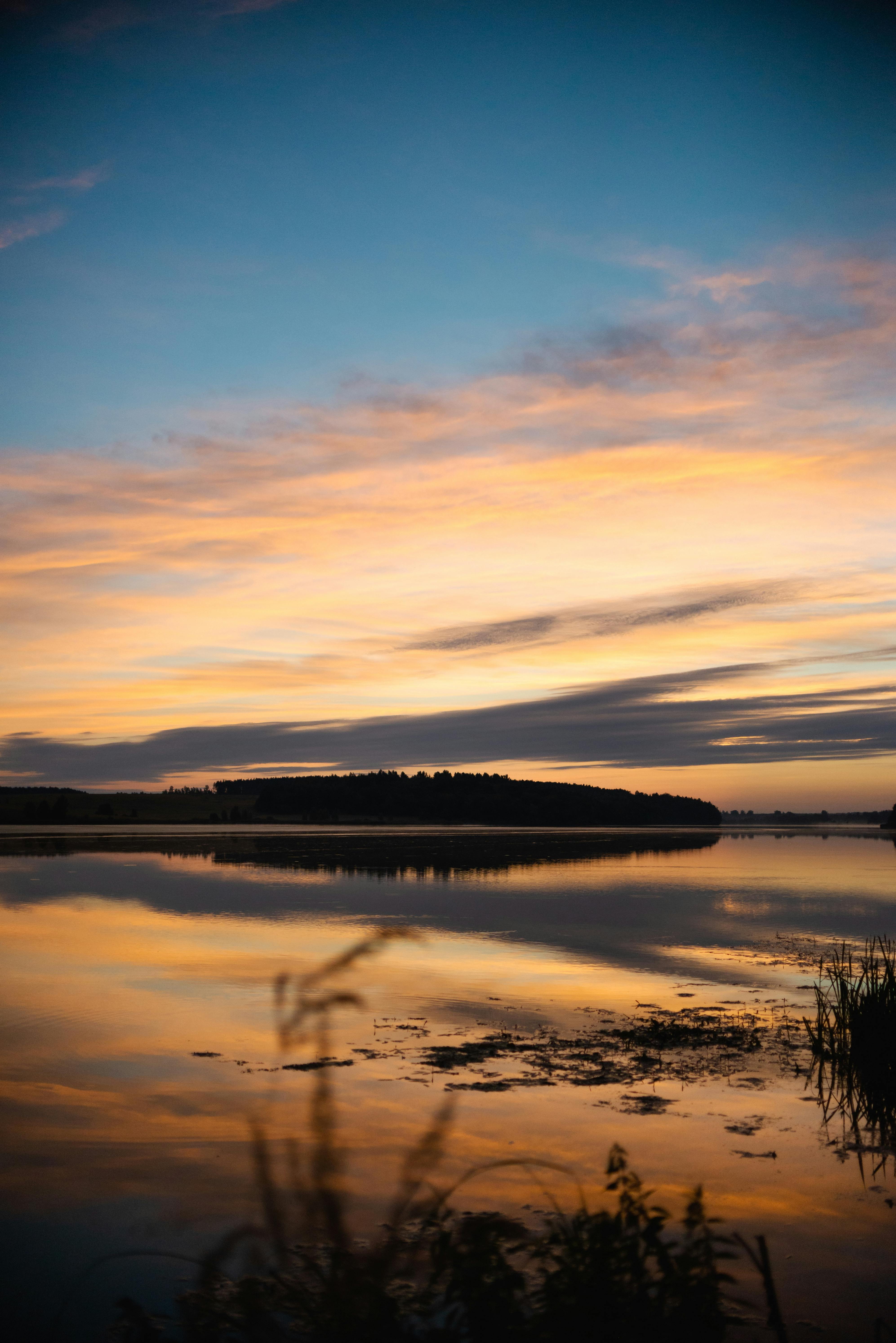 Landscape Photography of Lake · Free