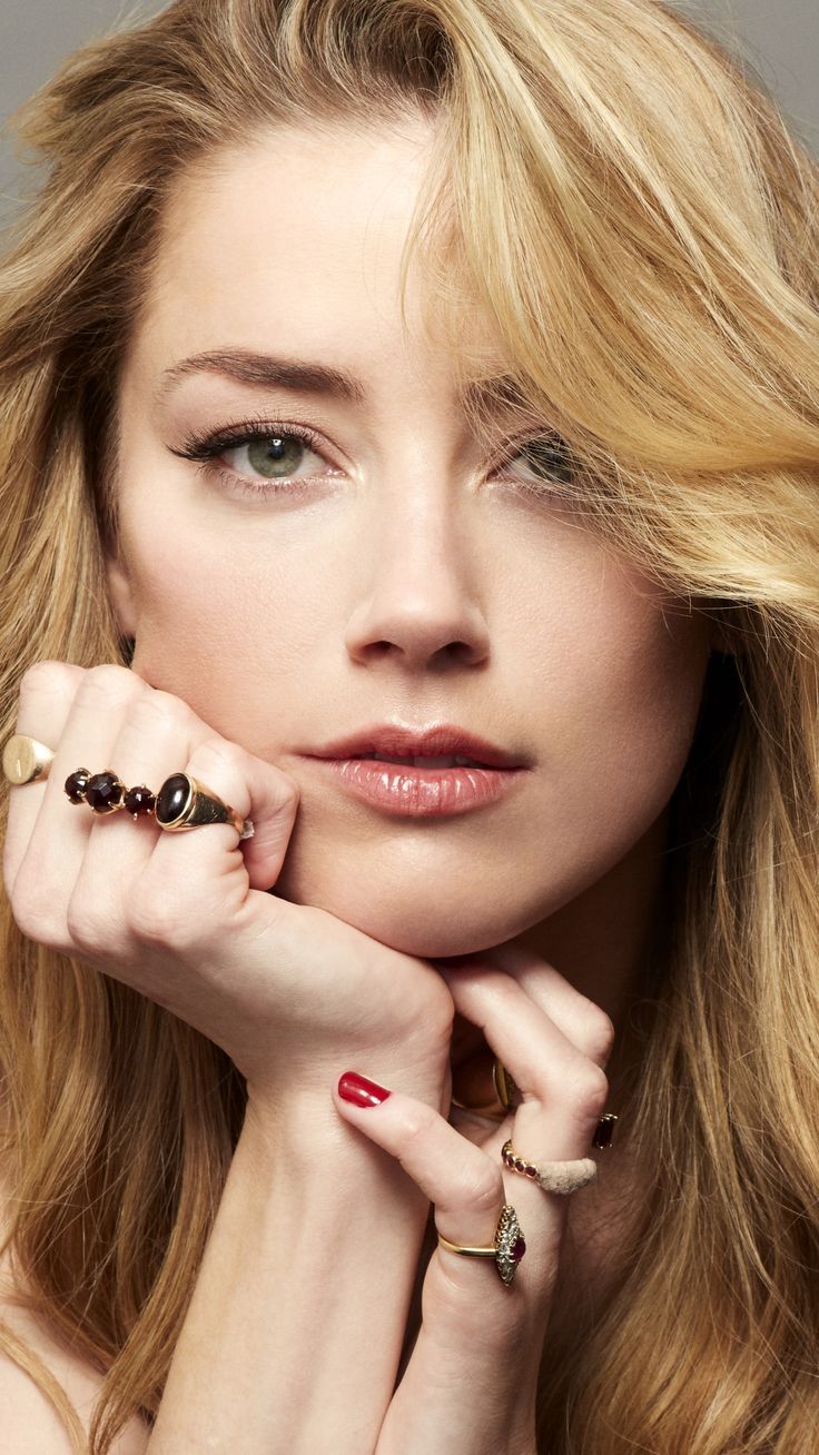 Celebrity / Amber Heard 1080x1920