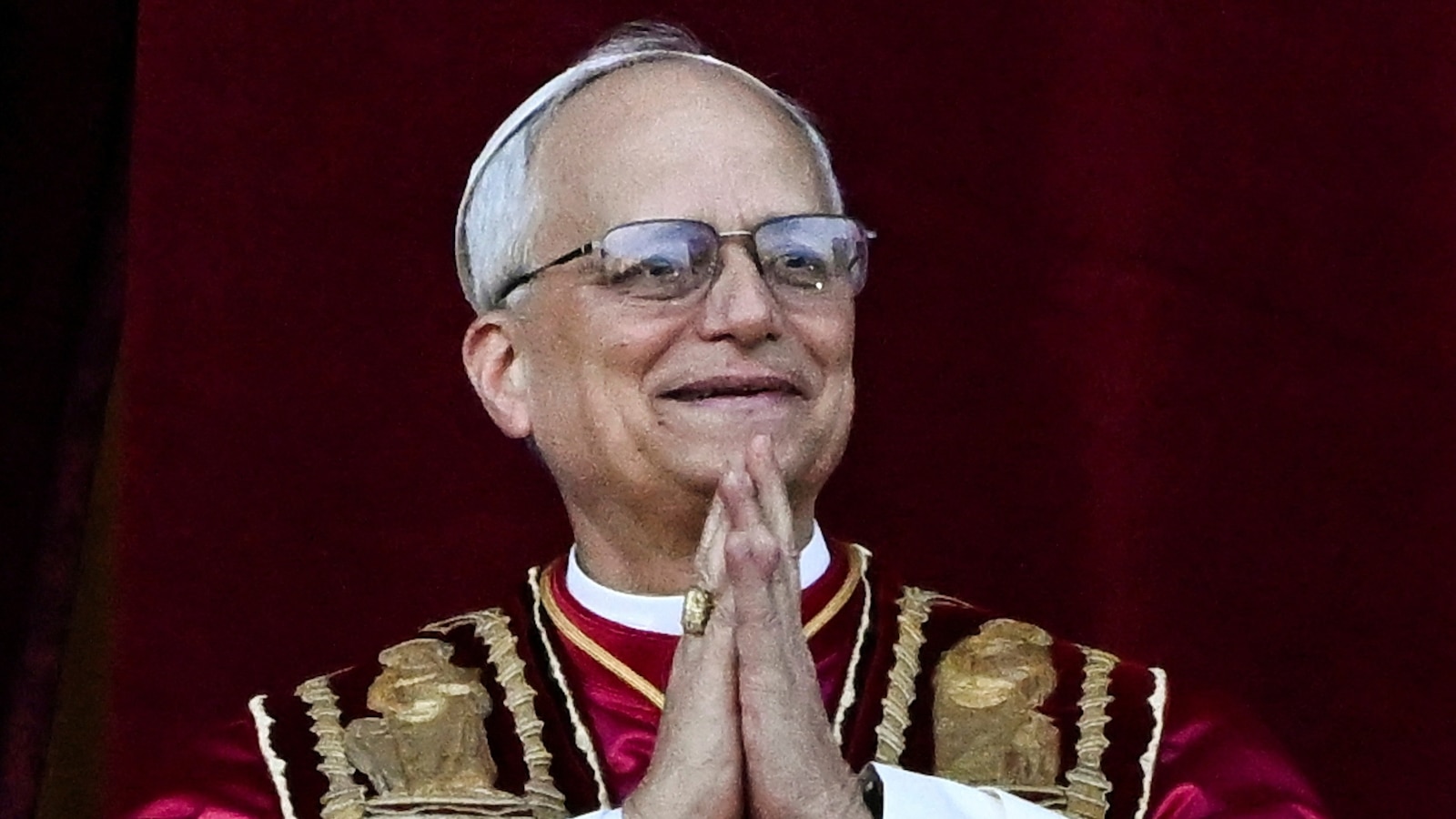 Pope Leo XIV pledges to 'build bridges