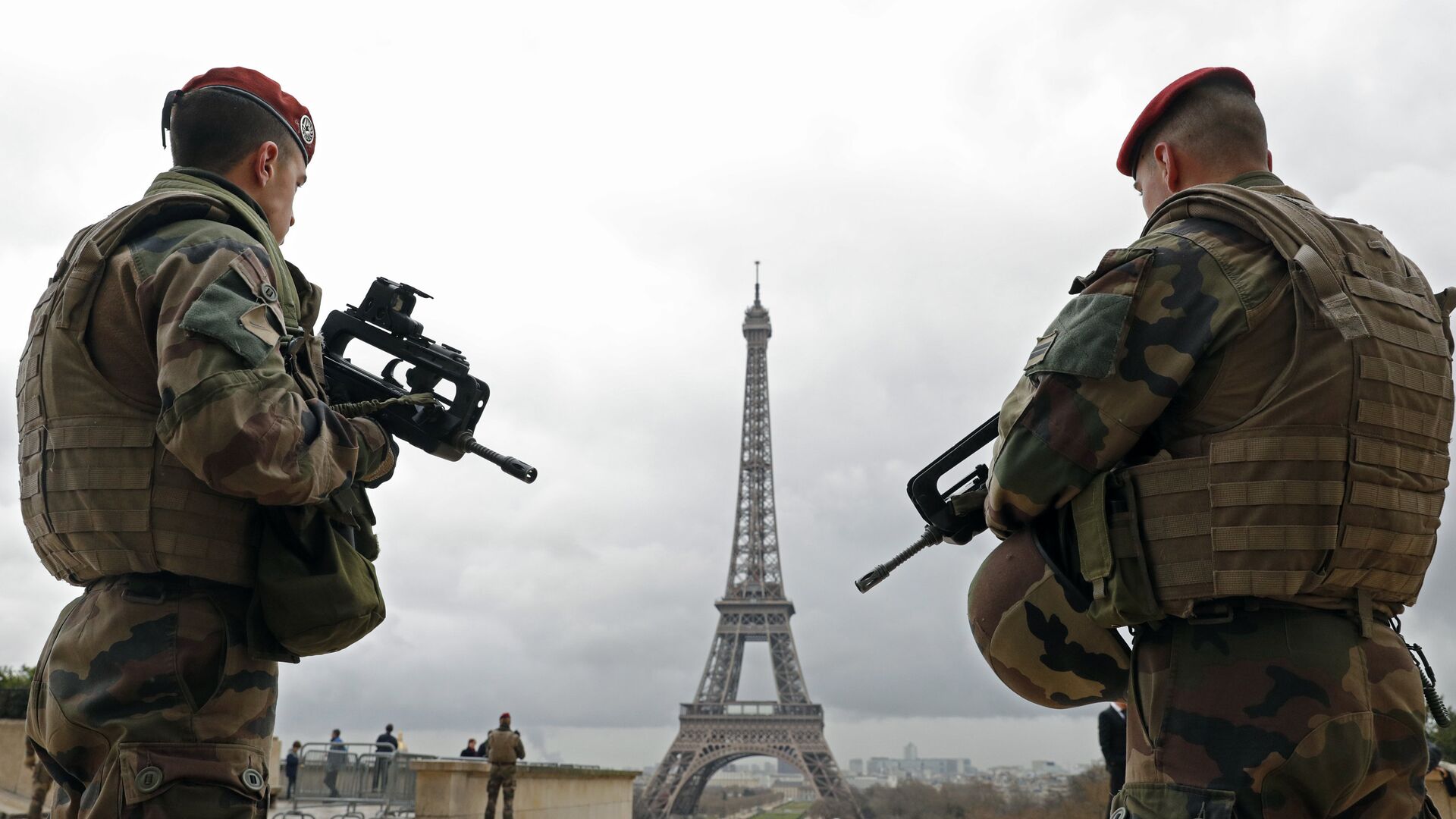 French Military Claims 'a Civil War is