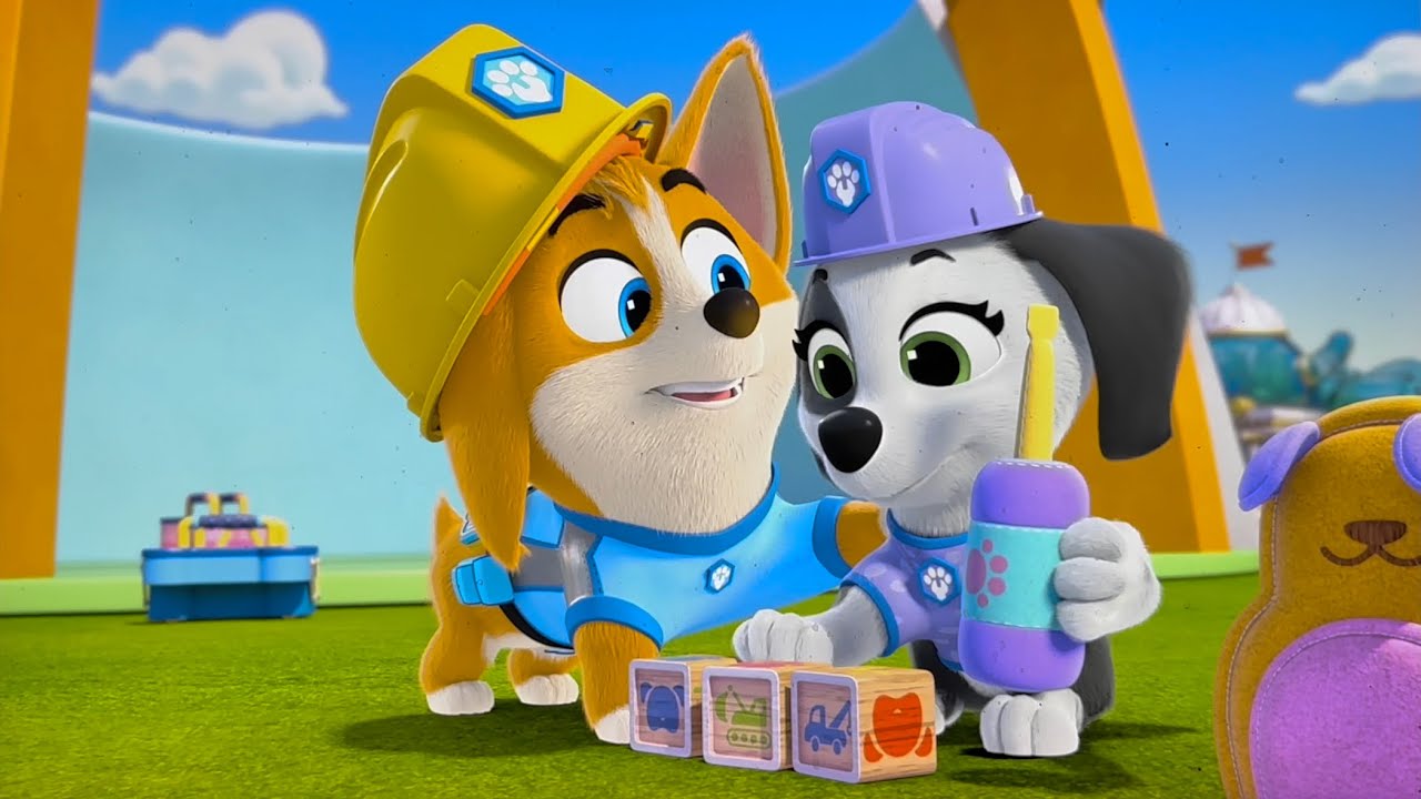 Pupstruction Bailey Like to Copy Phinny