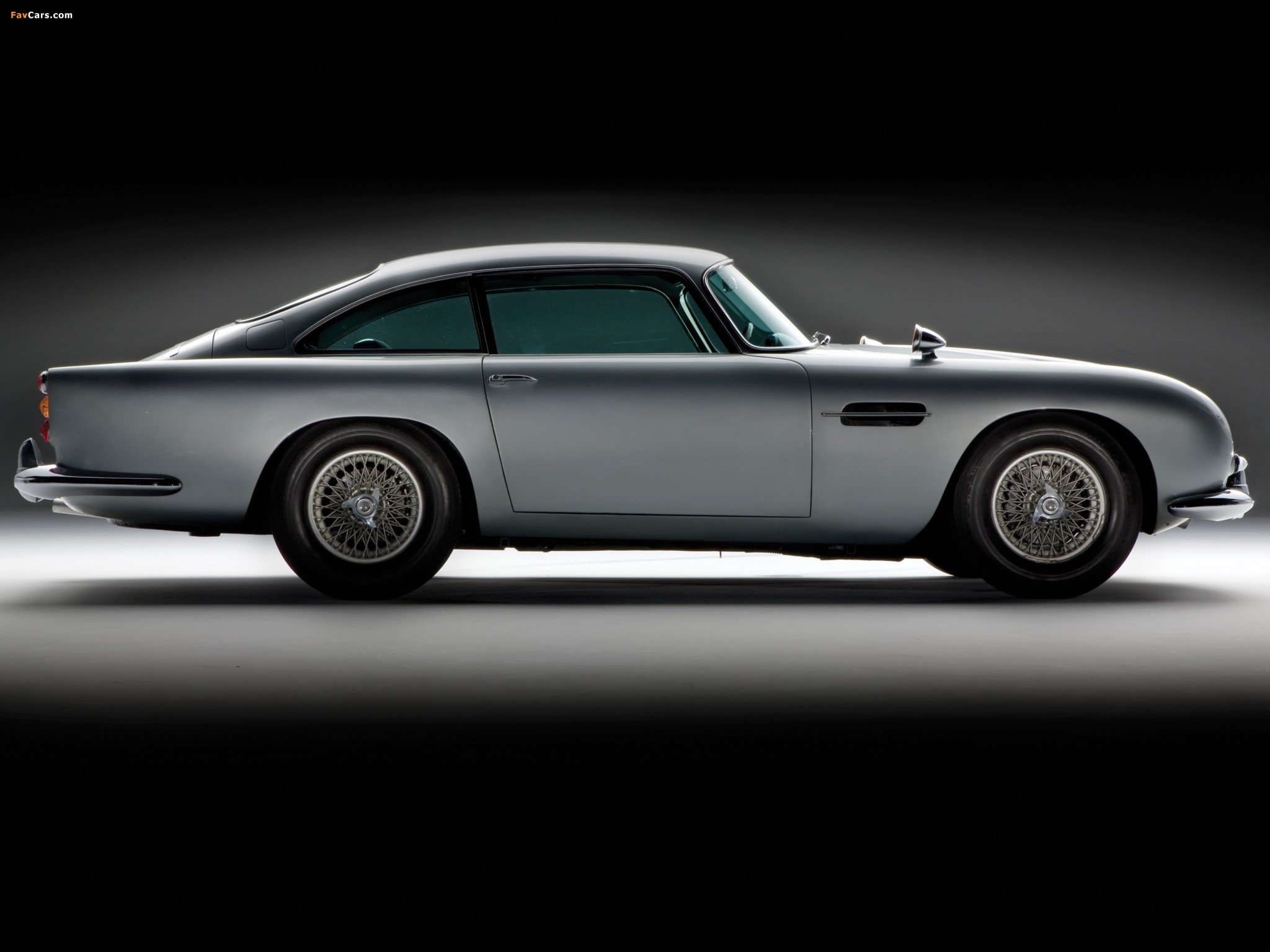 Aston Martin DB5 James Bond