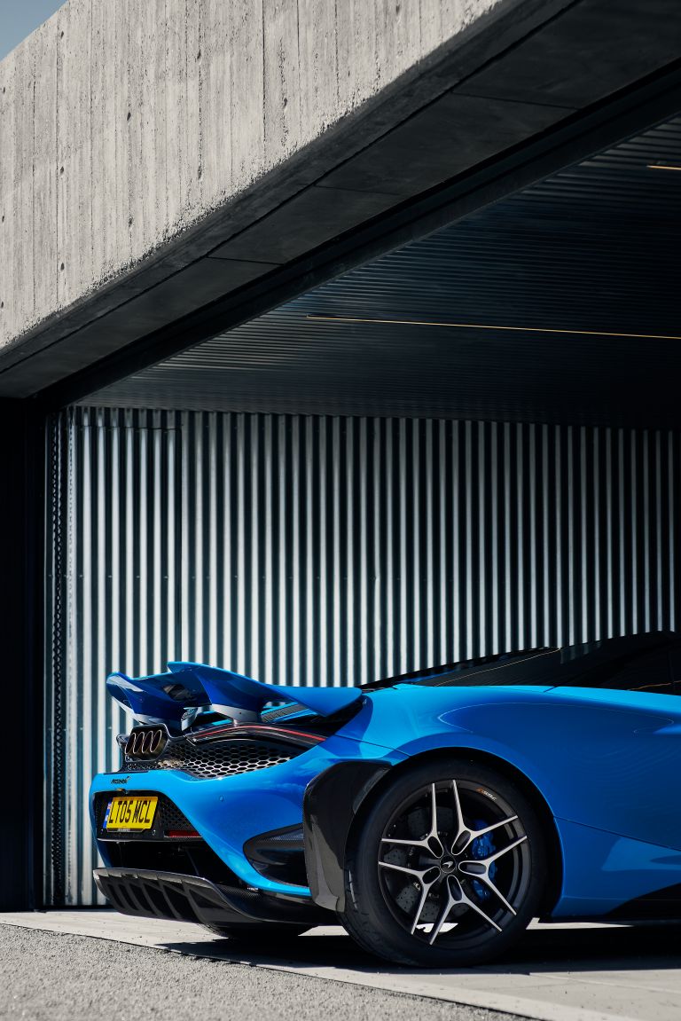 2022 McLaren 765LT spider