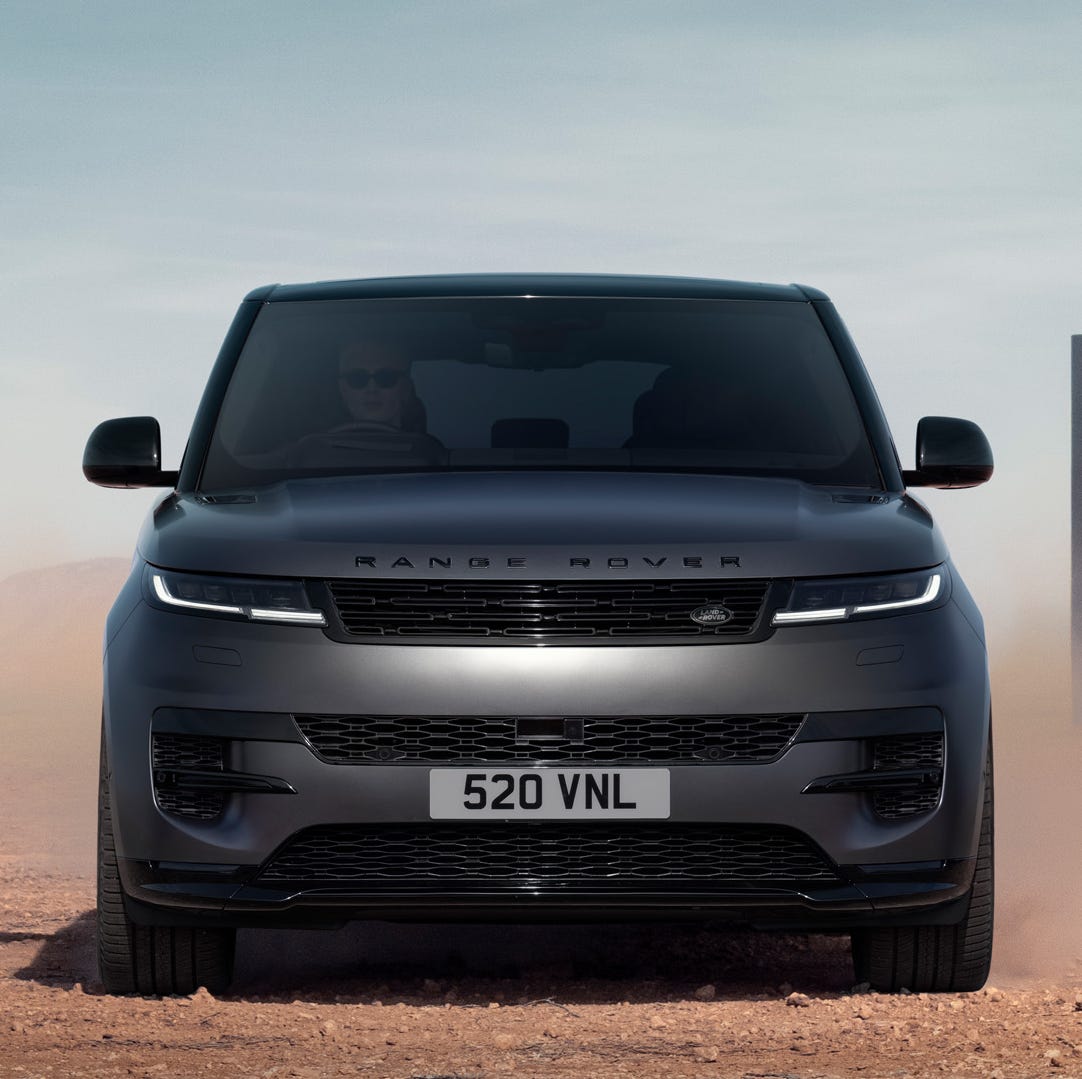 View Photo of the 2025 Range Rover Sport Stealth Package