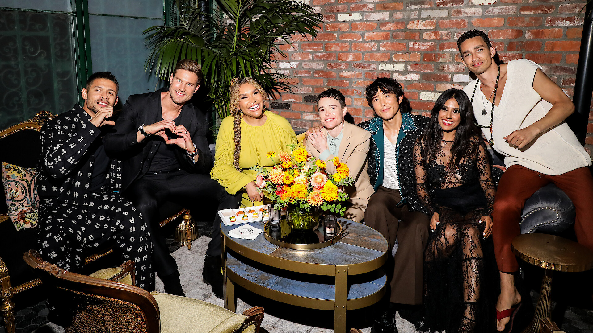 See The Umbrella Academy Cast Photo at