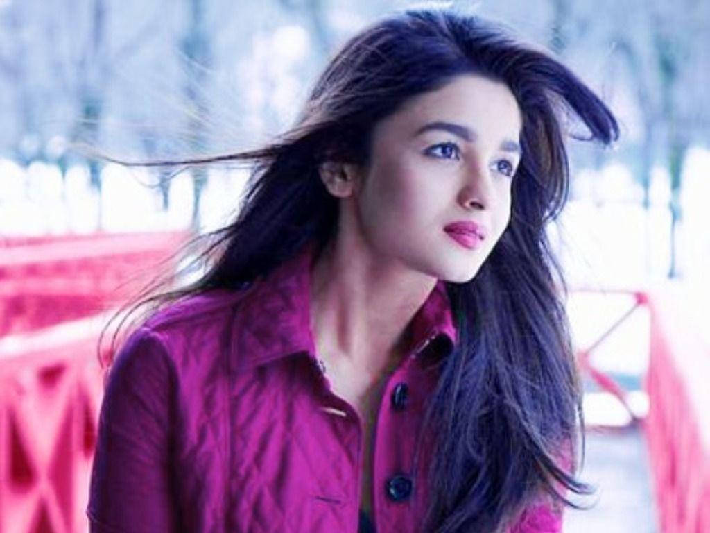 Alia Bhatt HD In A Magenta Jacket