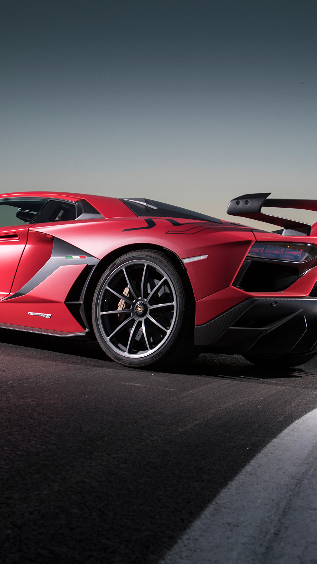 Photos Lamborghini Aventador Red Side