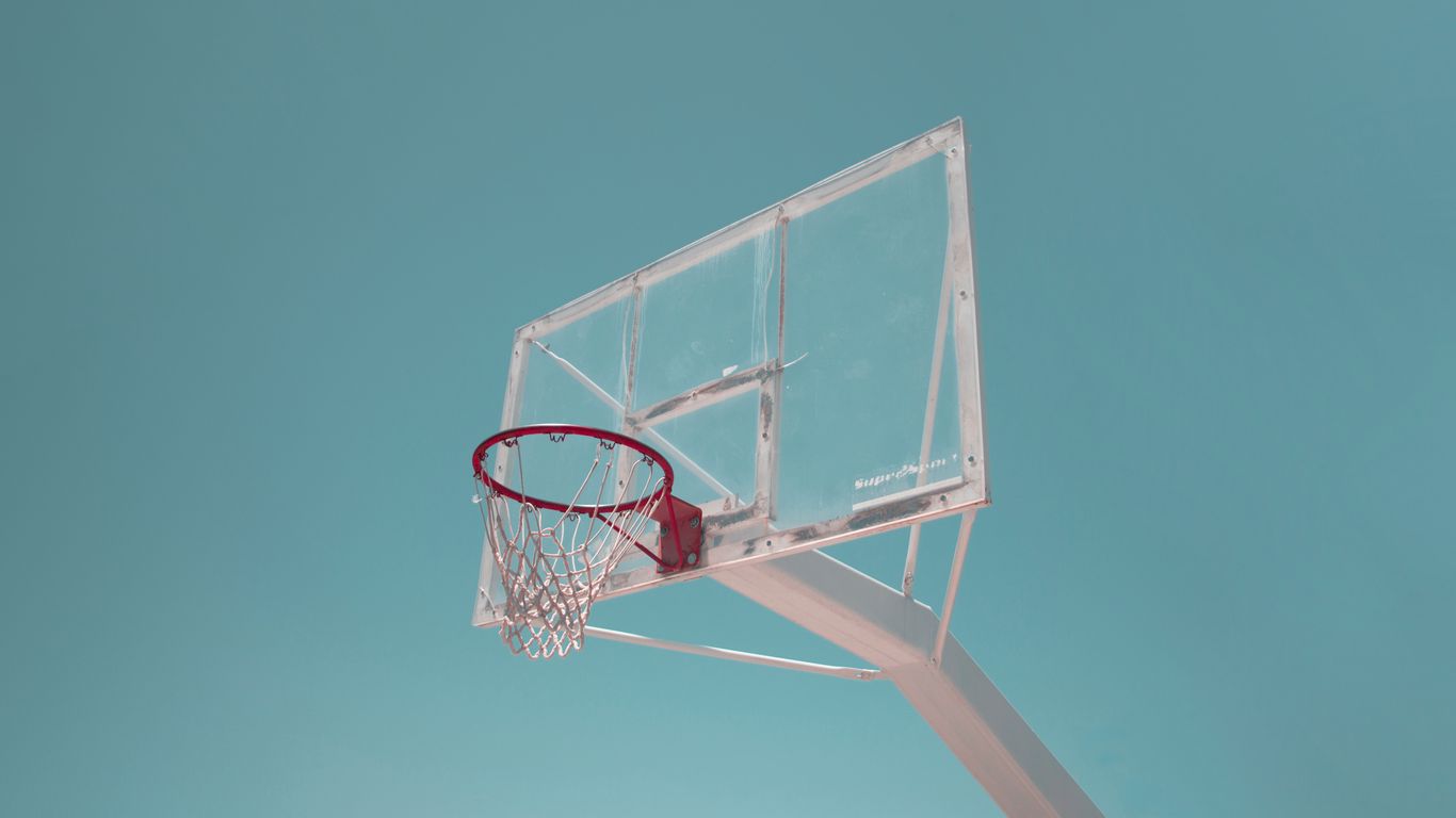 Download wallpaper 1366x768 basketball