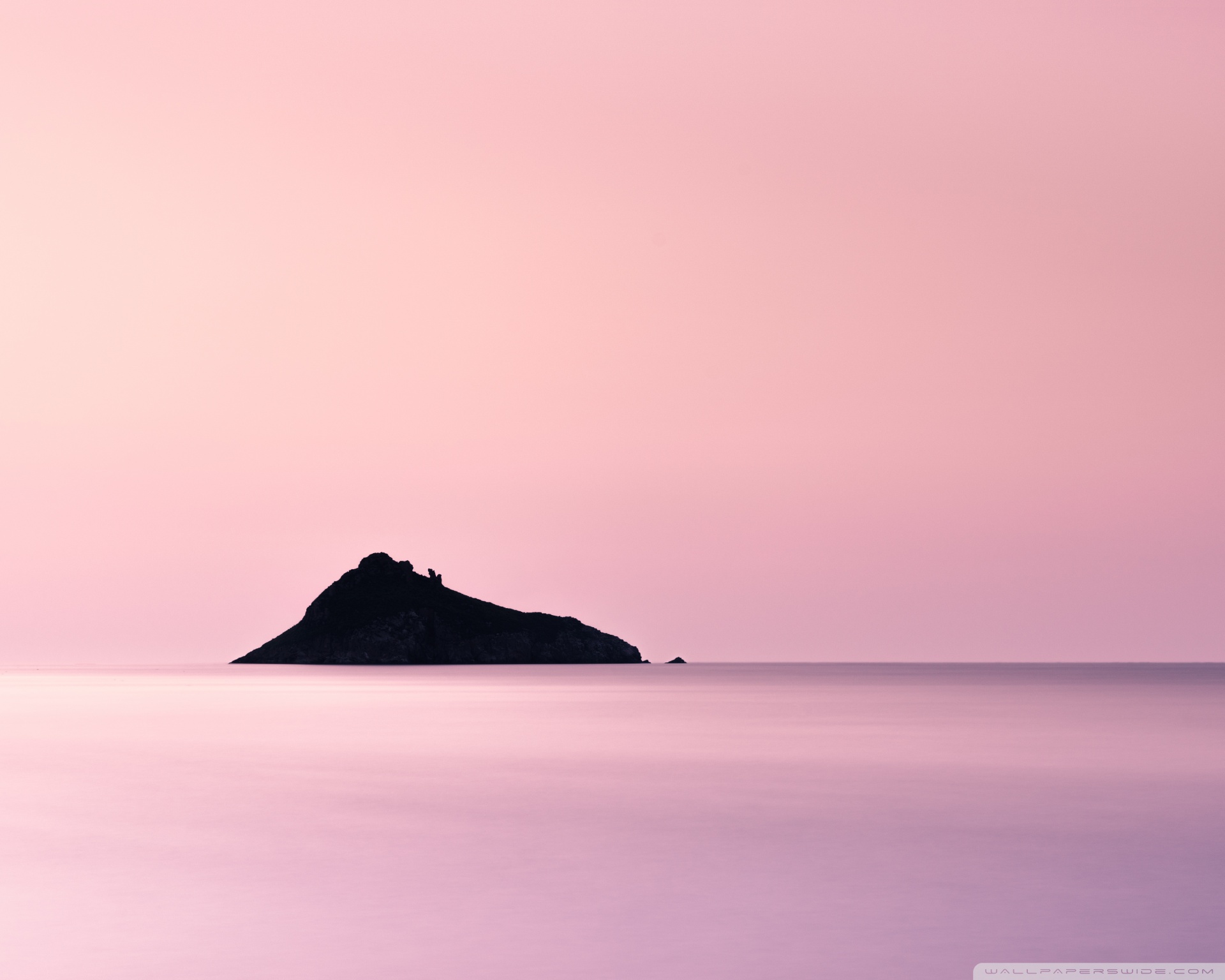 Pink Sea Aesthetic 4K UHD Wallpaper
