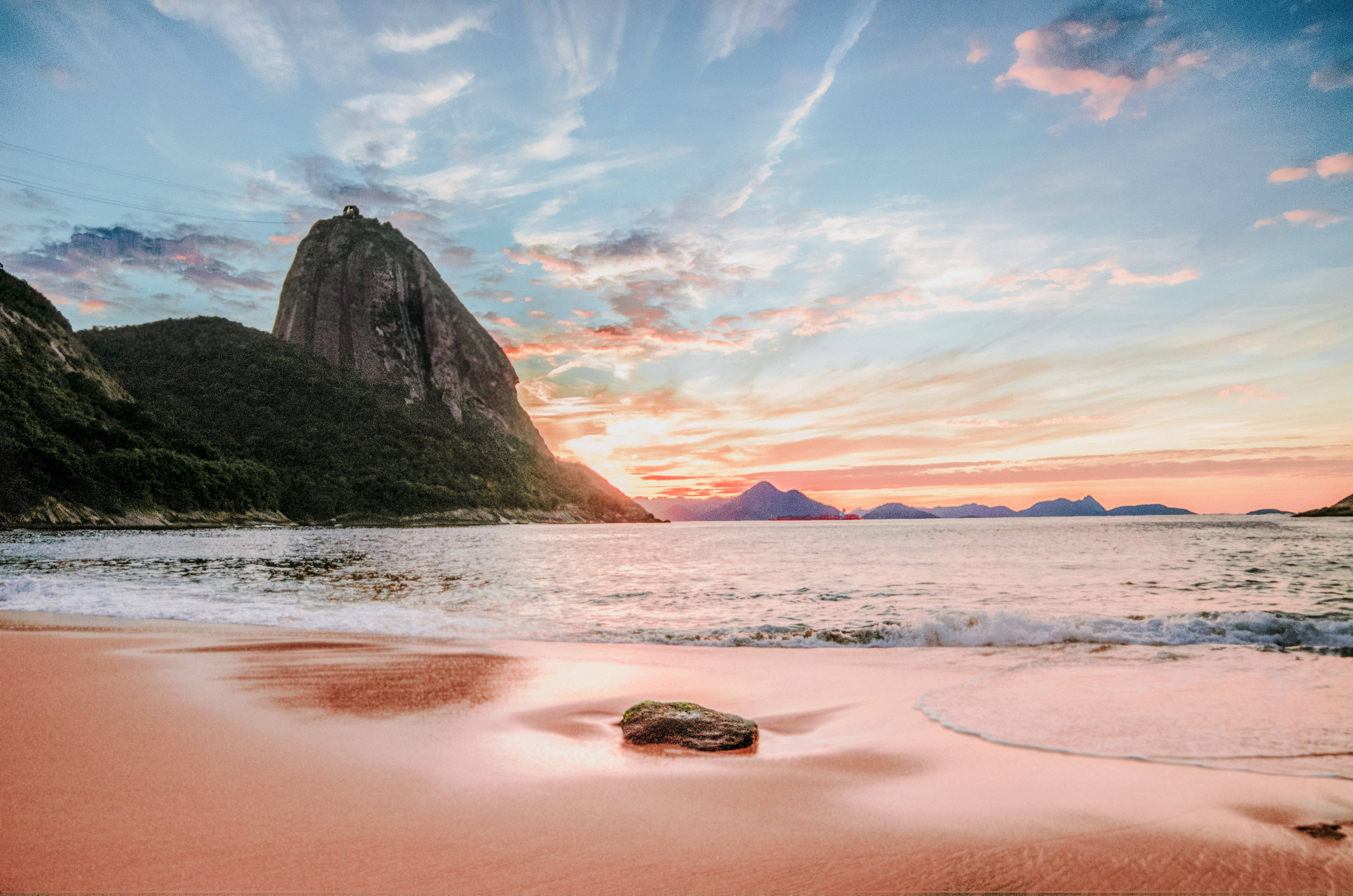 Download free Brazil Sugarloaf Mountain