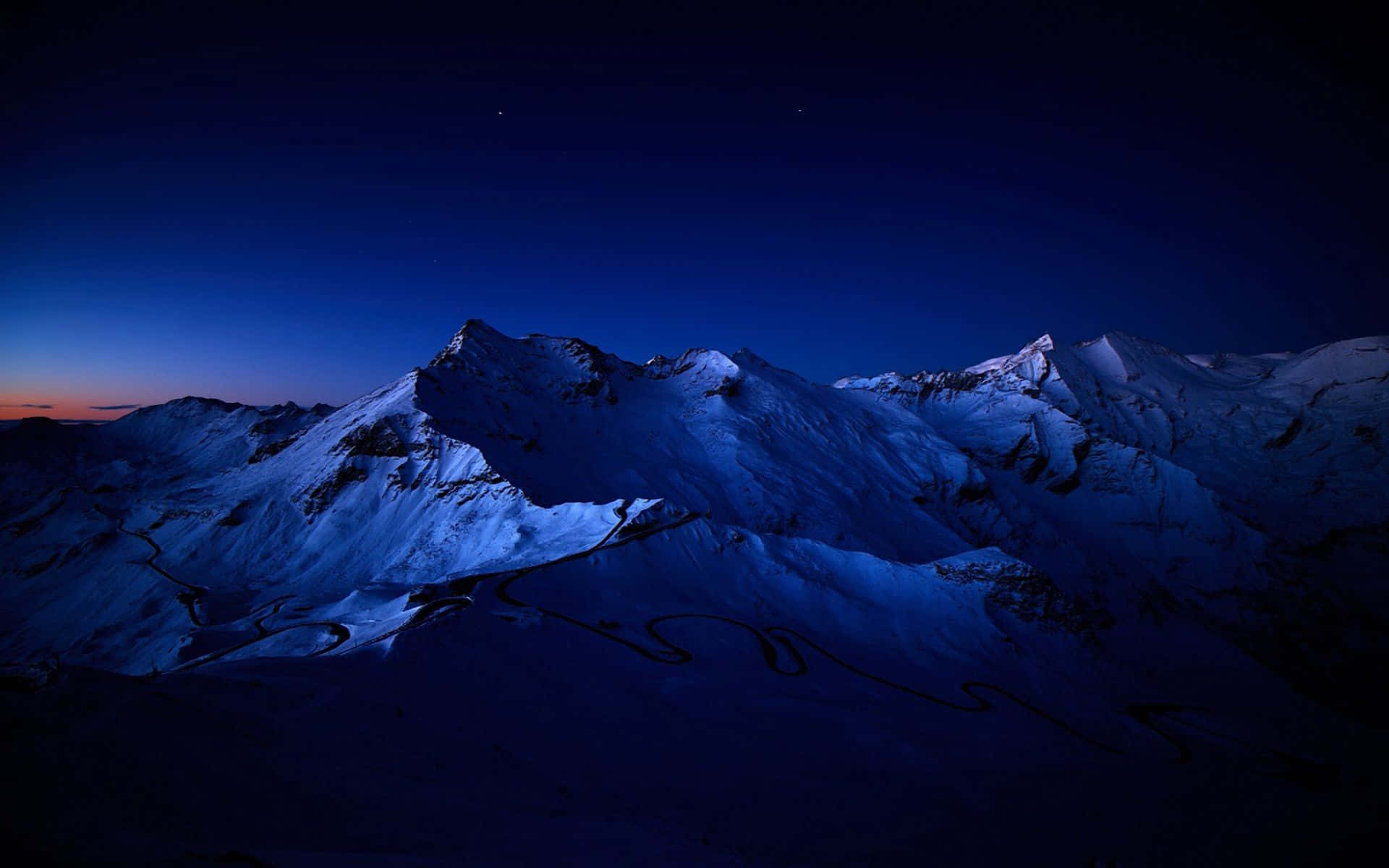 Blue Mountain Wallpaper