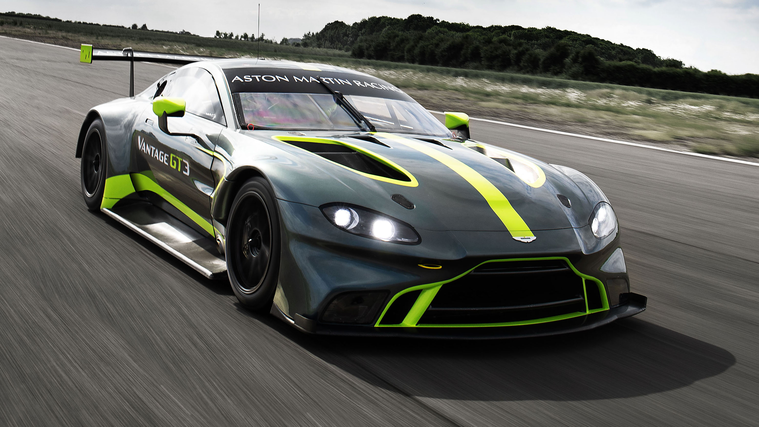 new Aston Martin Vantage GT3