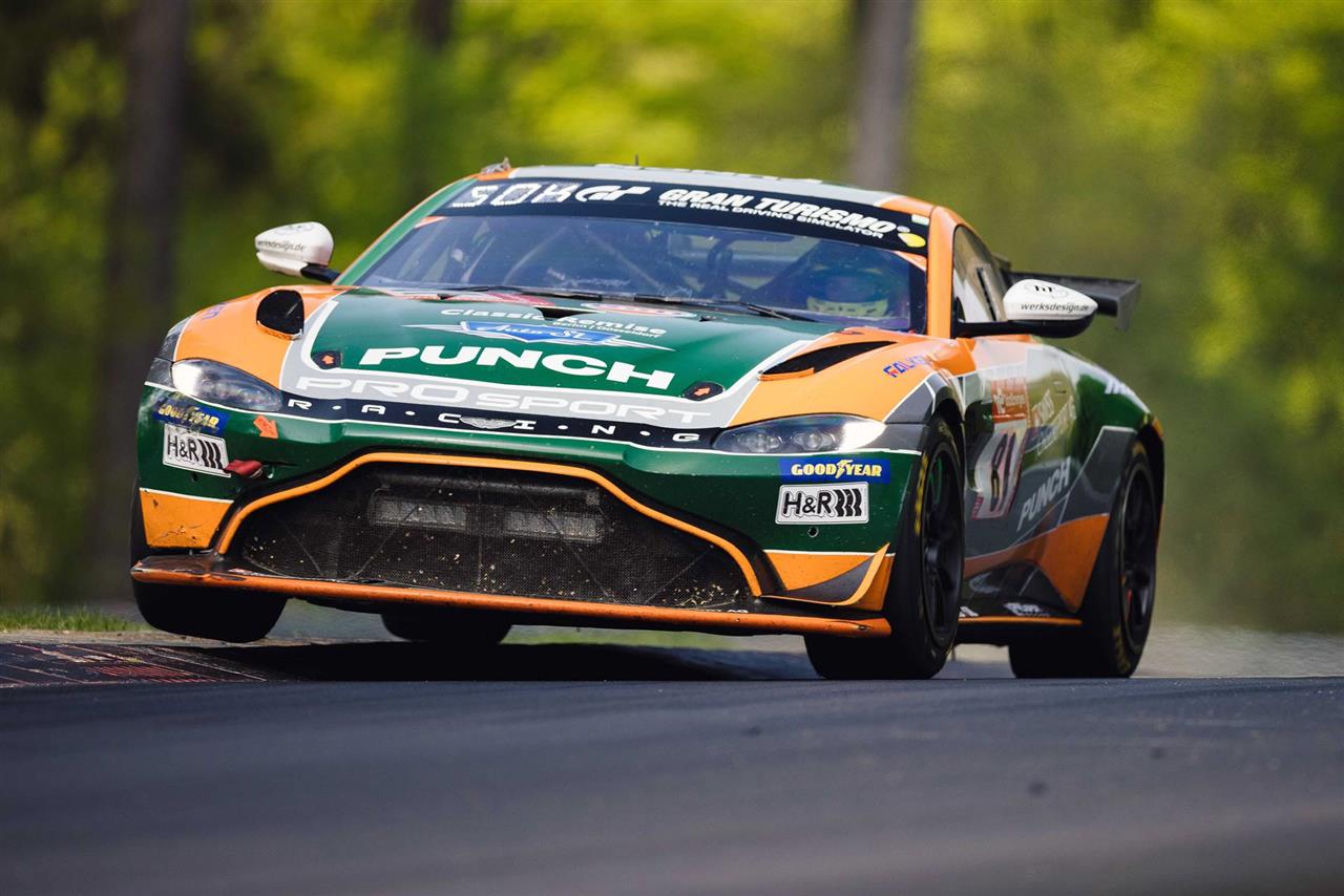 2022 Aston Martin Vantage GT3 Research