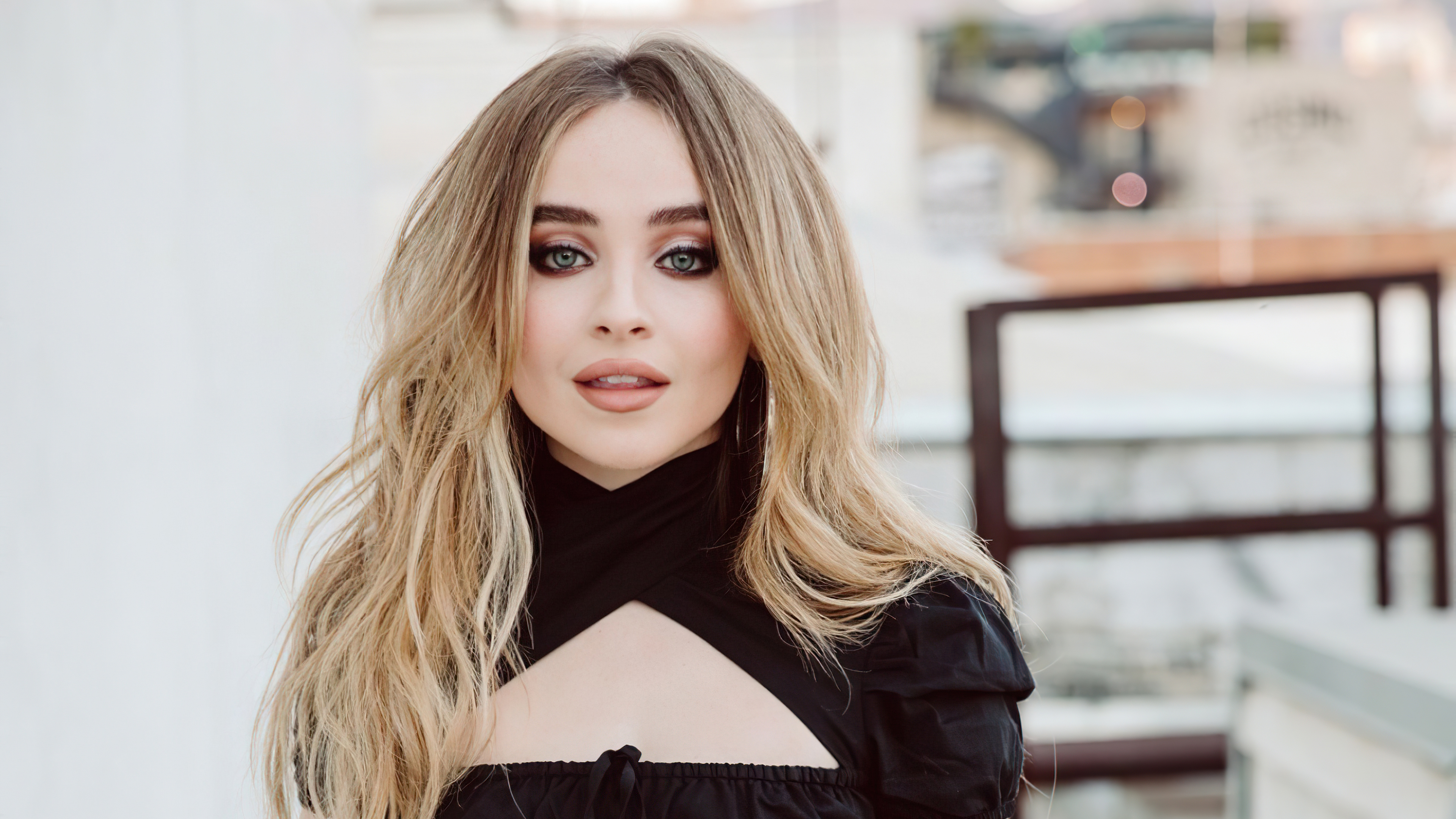 singer Sabrina Carpenter