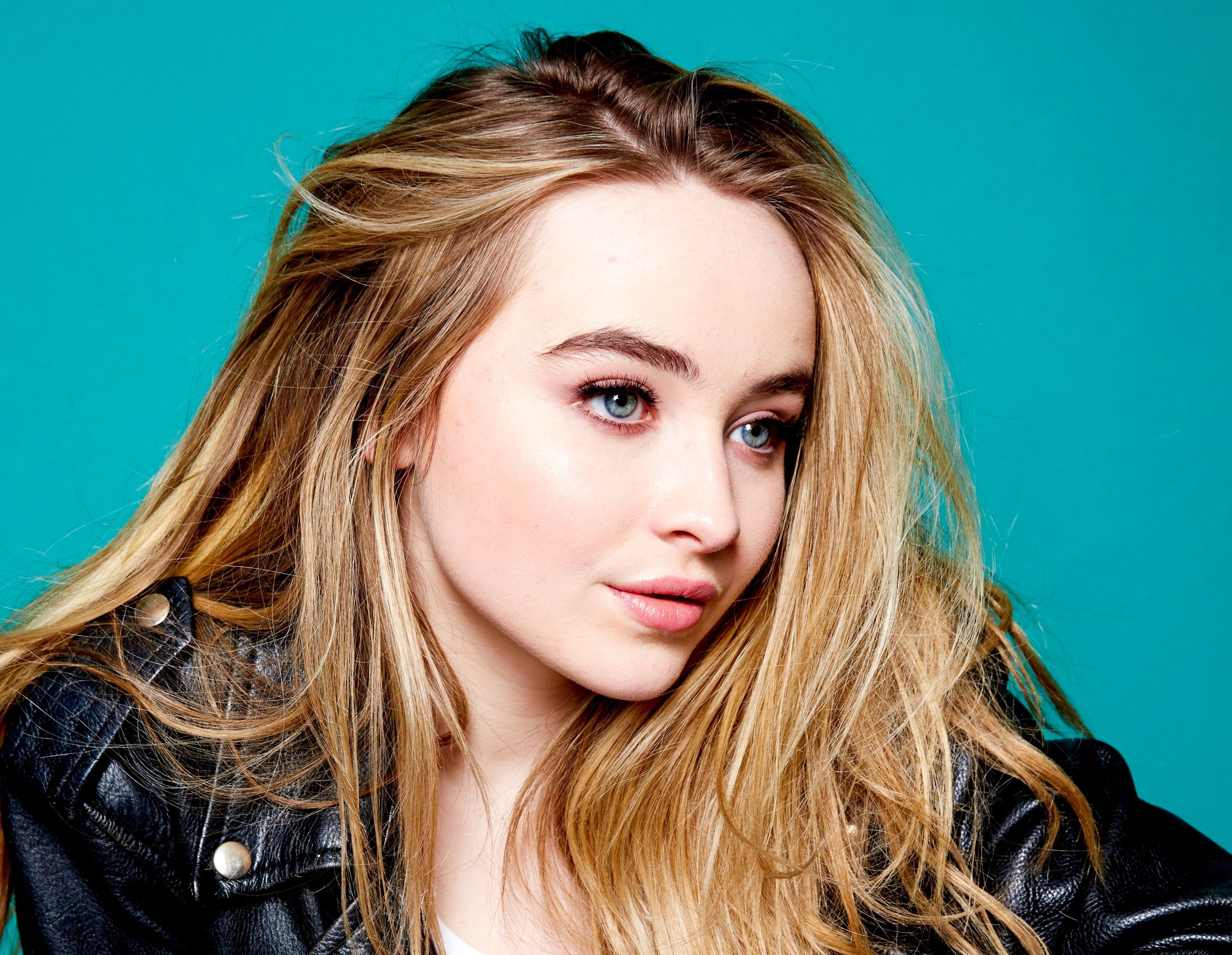 black jacket Desktop wallpaper 1440x900