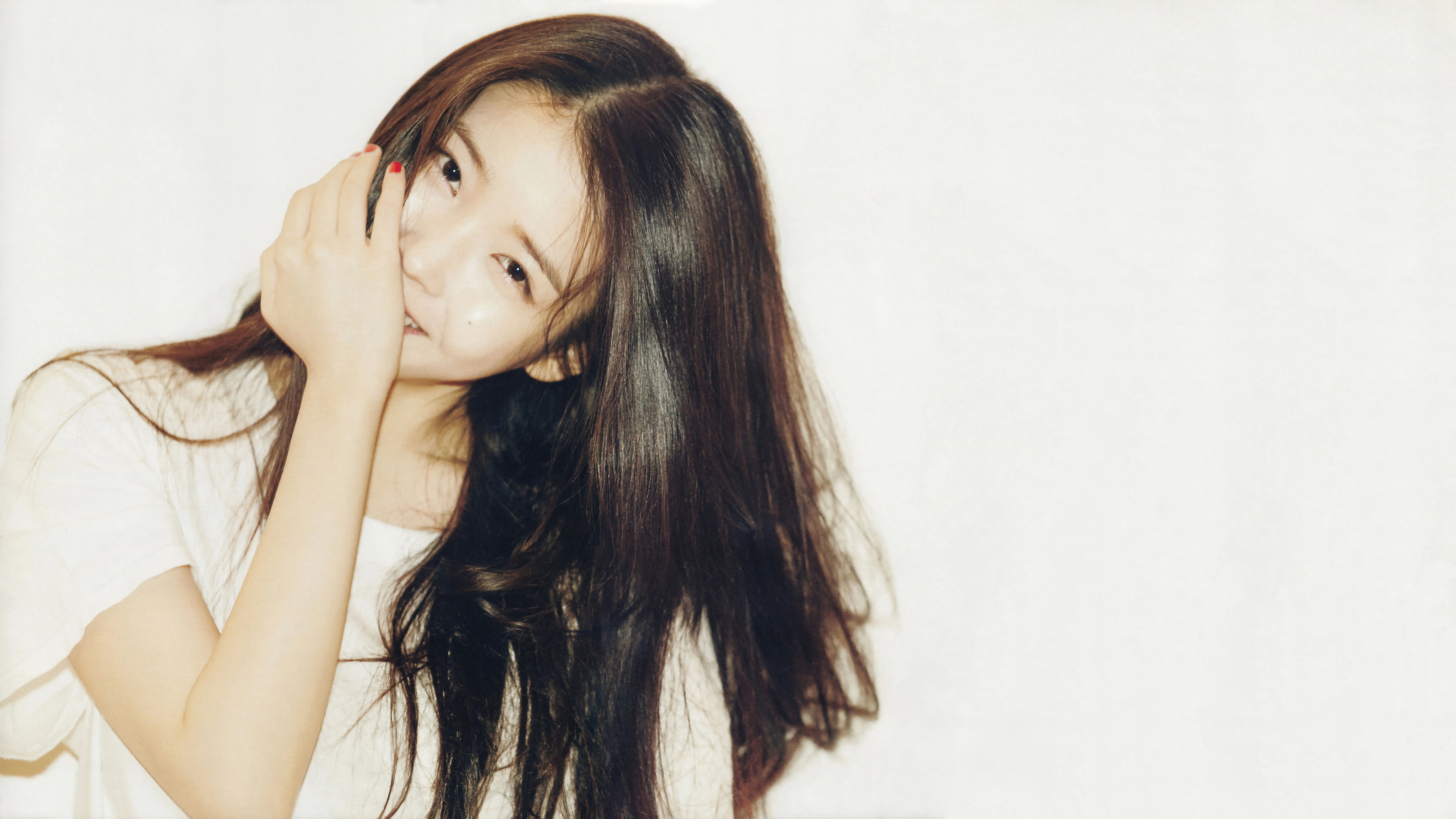 IU 4K Kpop Idol Wallpaper HD PC g