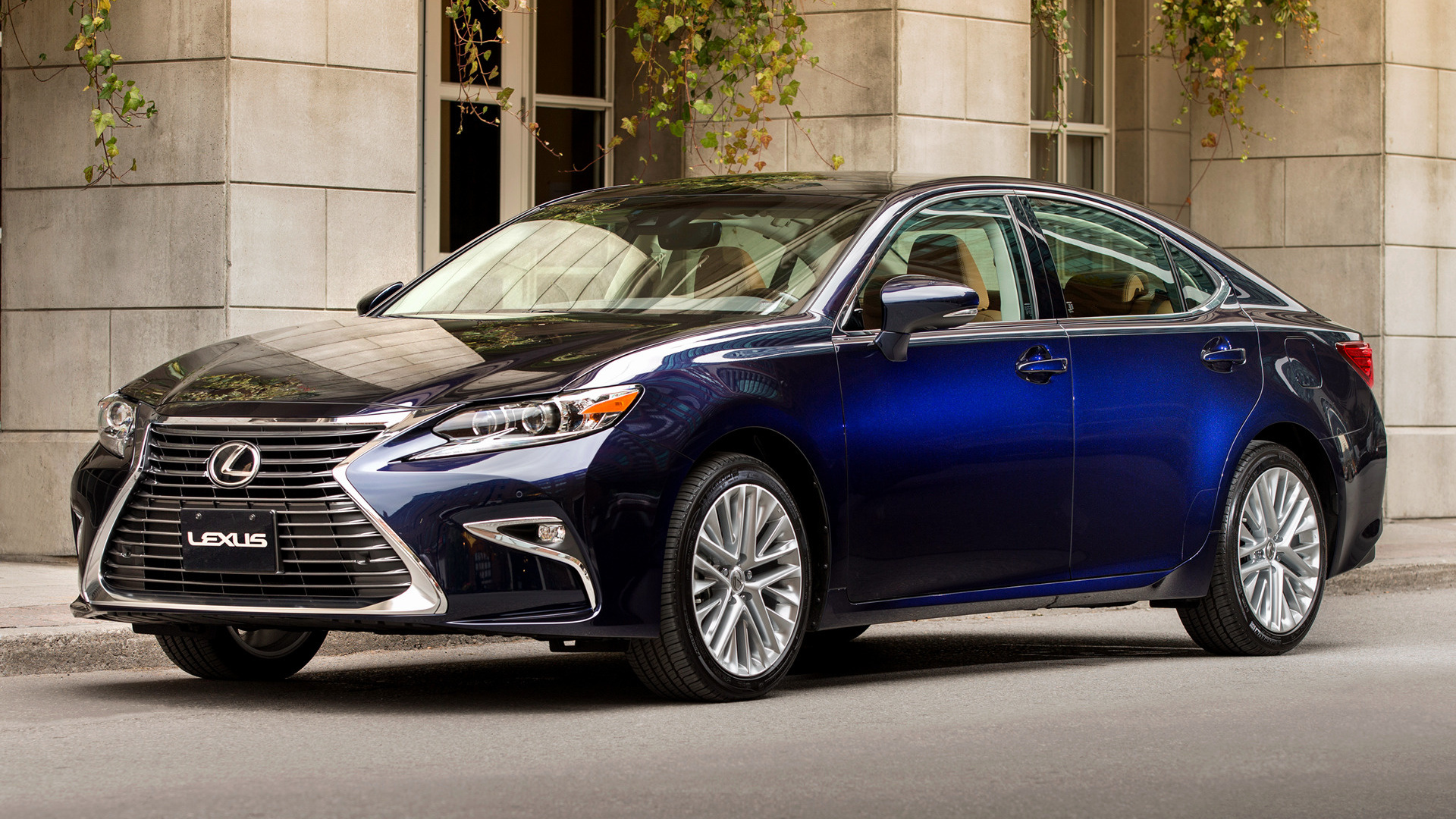 Lexus ES and HD