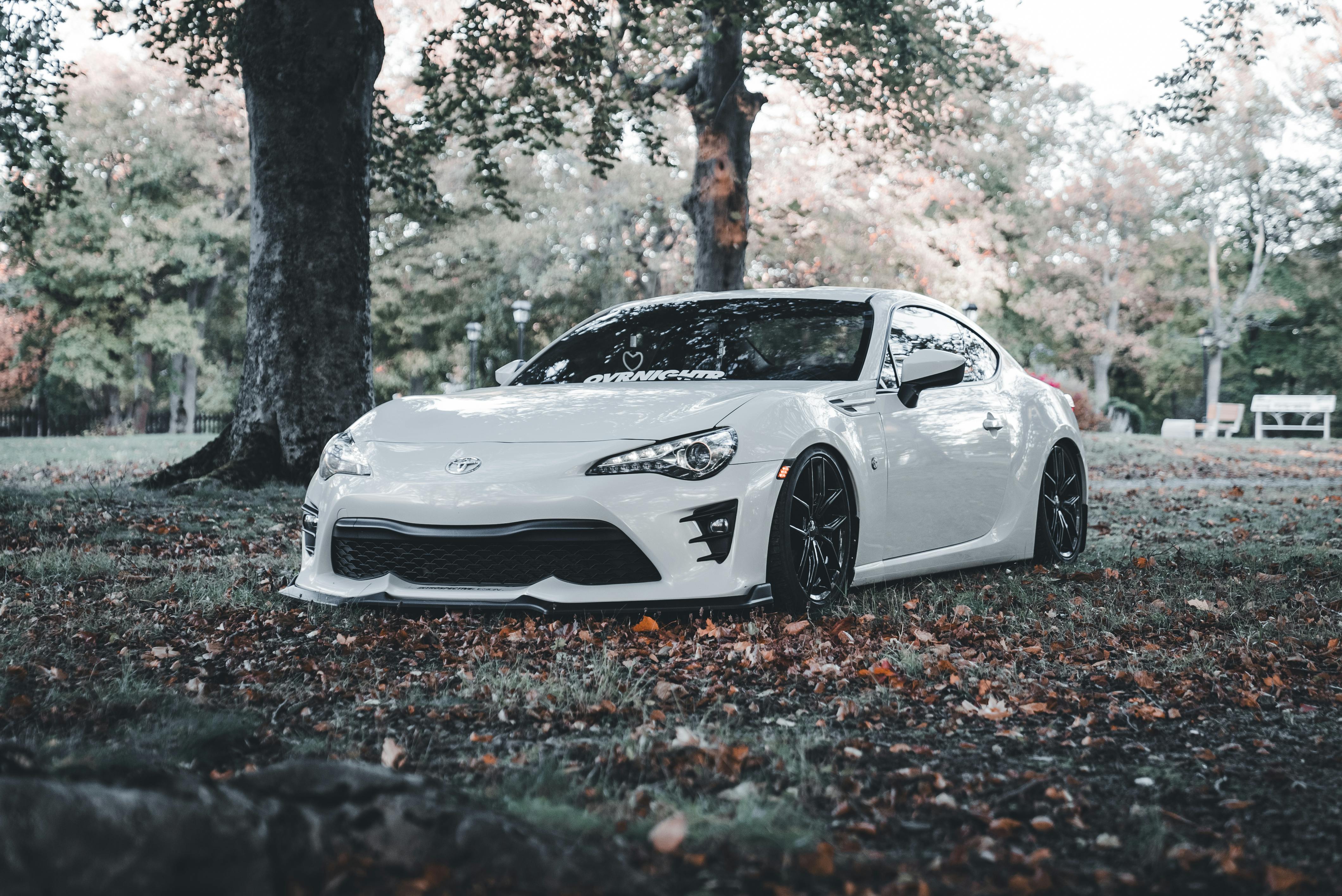 White Sports Car Photo, Download