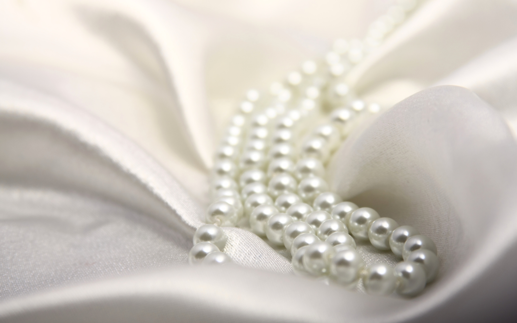 Pearls Wallpaper 46074 47367 Hd