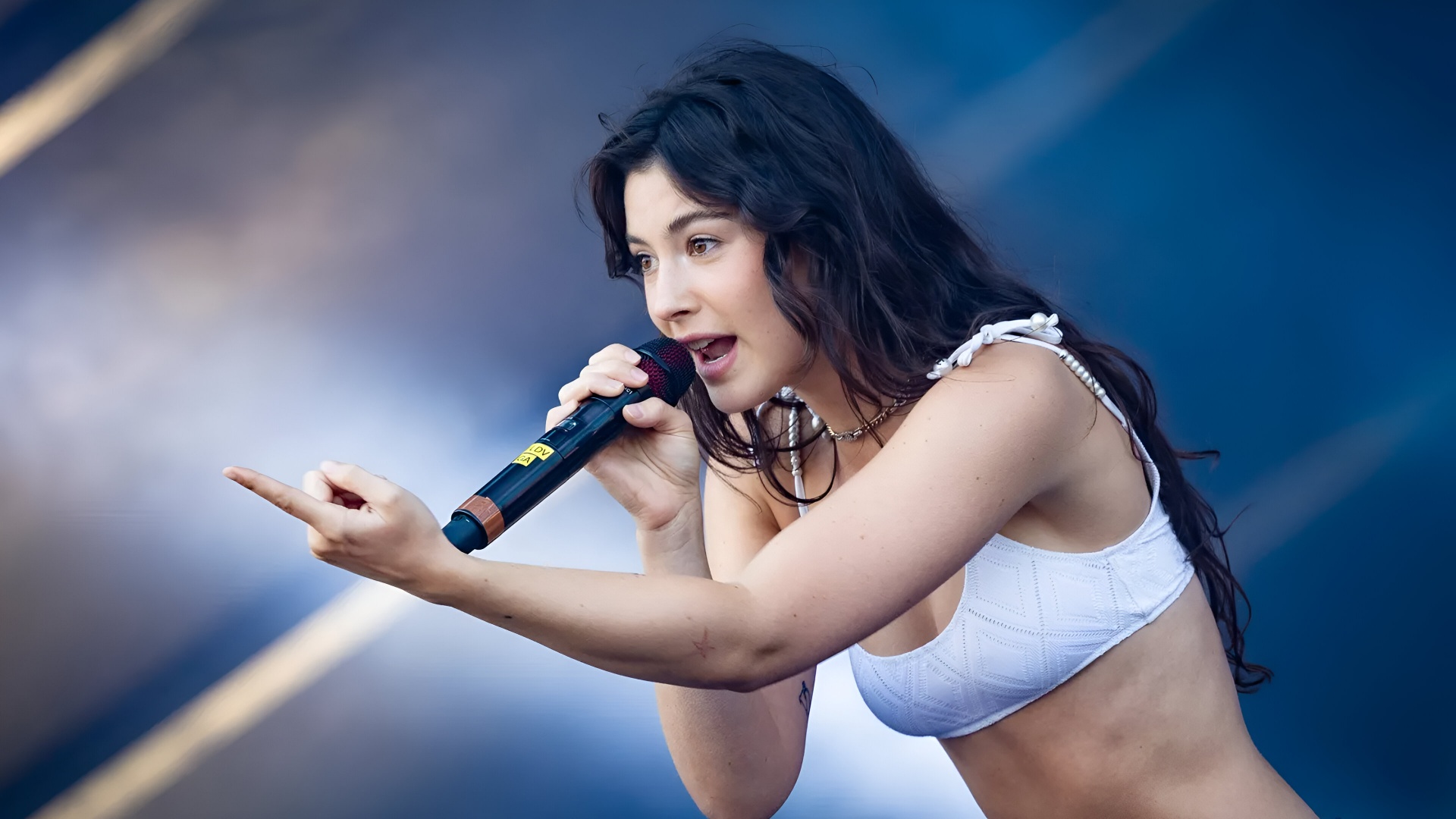 Best Gracie Abrams Wallpaper [ HQ ]