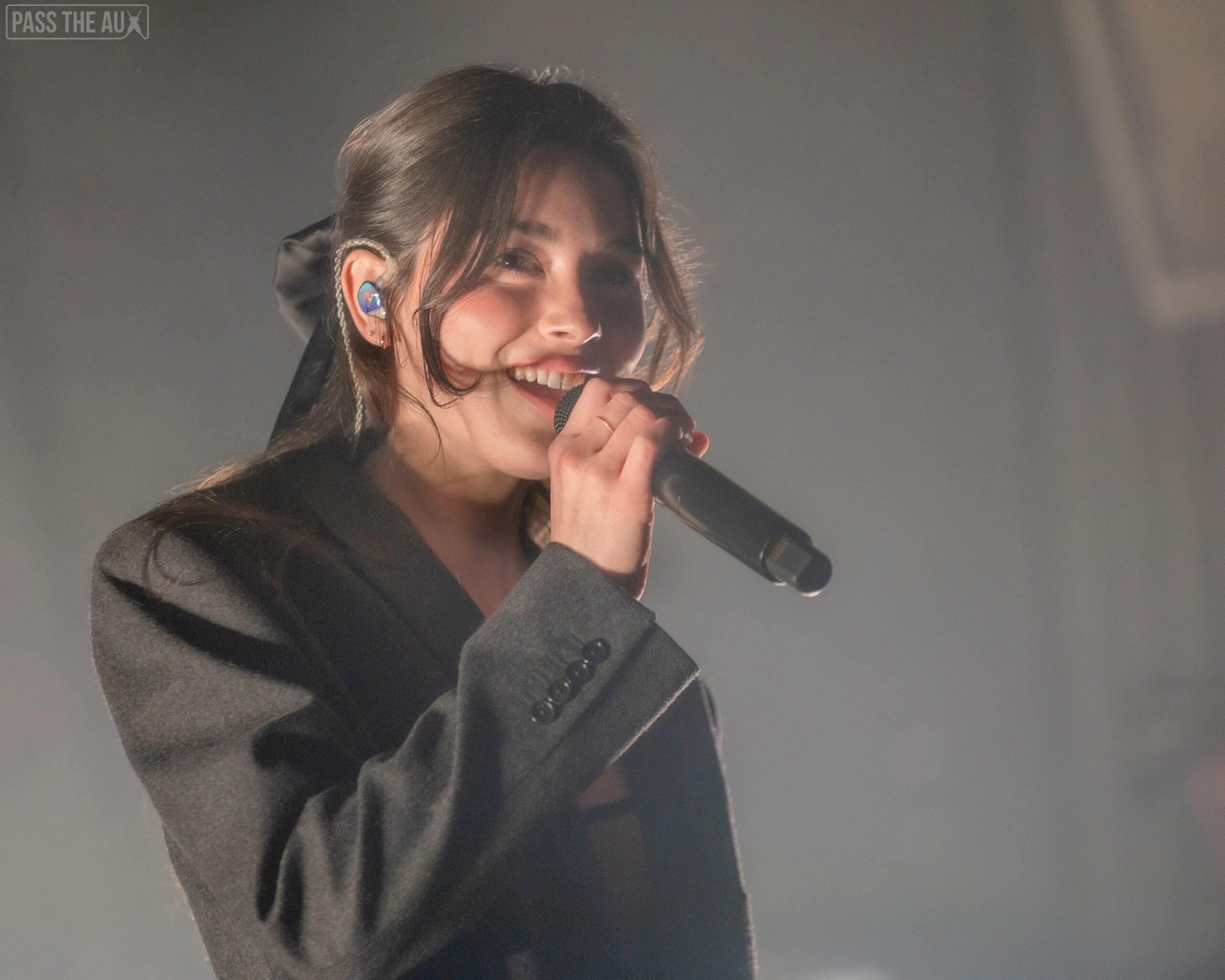 Gracie Abrams turns up for her Peeps at