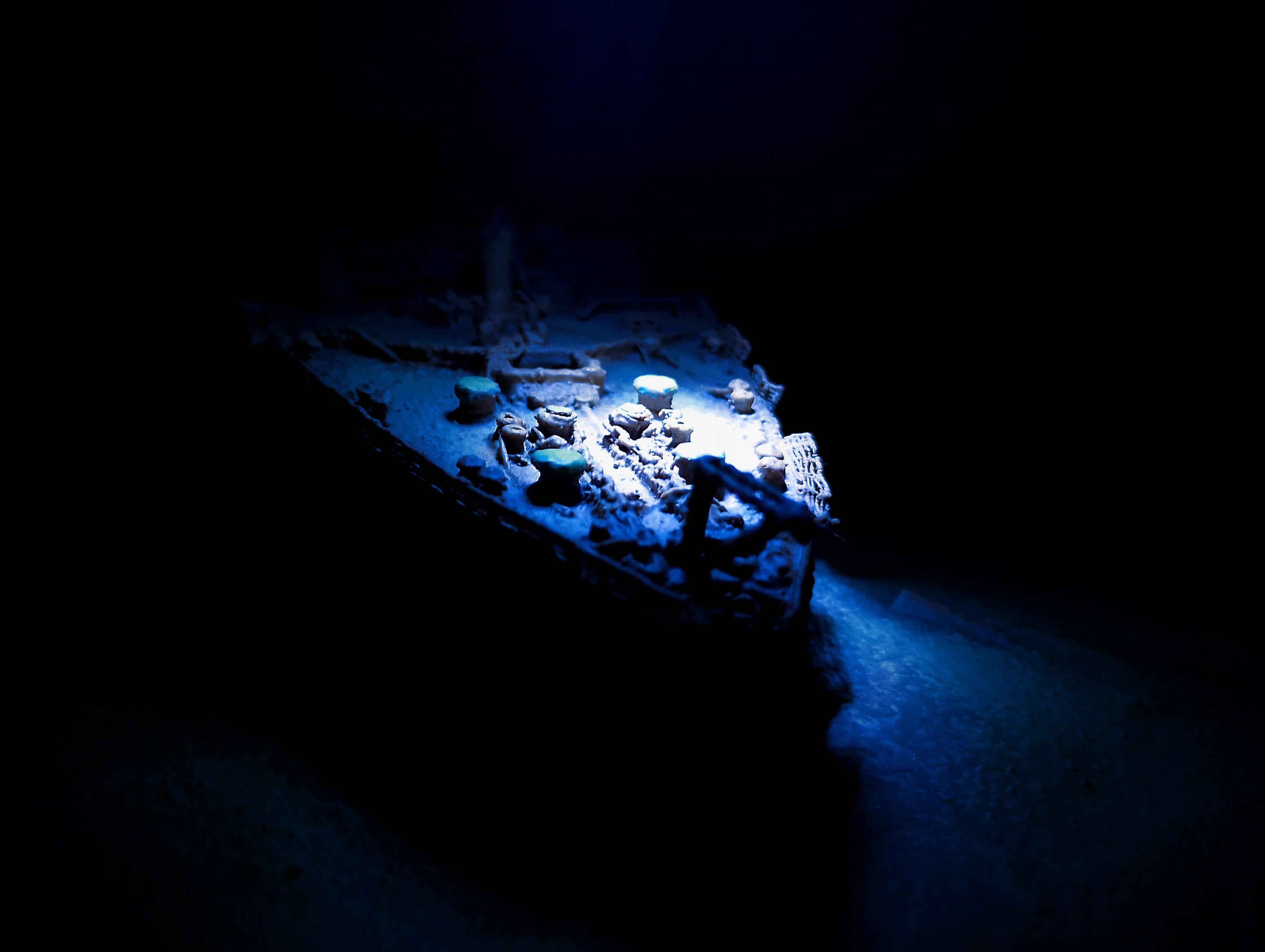Titanic wreck model