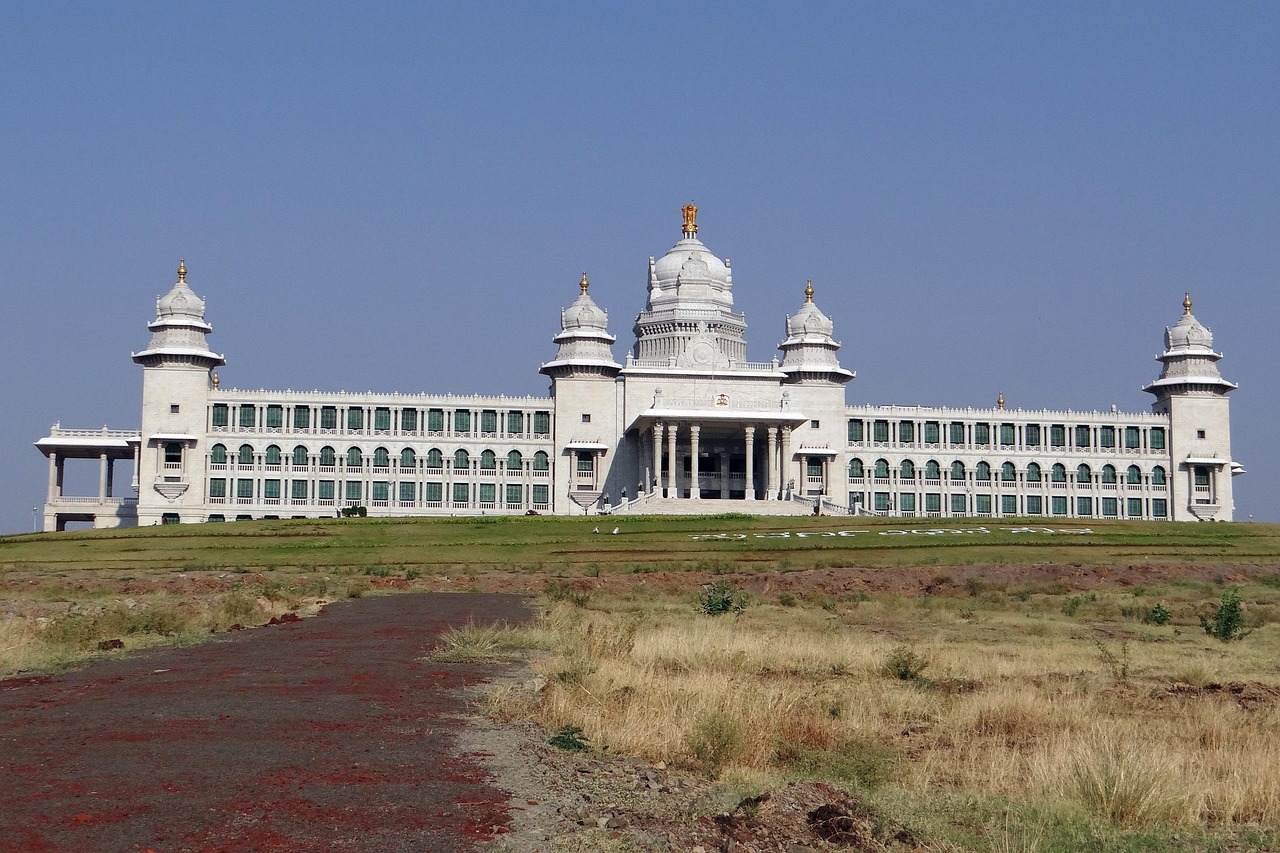 Vidhana Soudha & Bangalore Image
