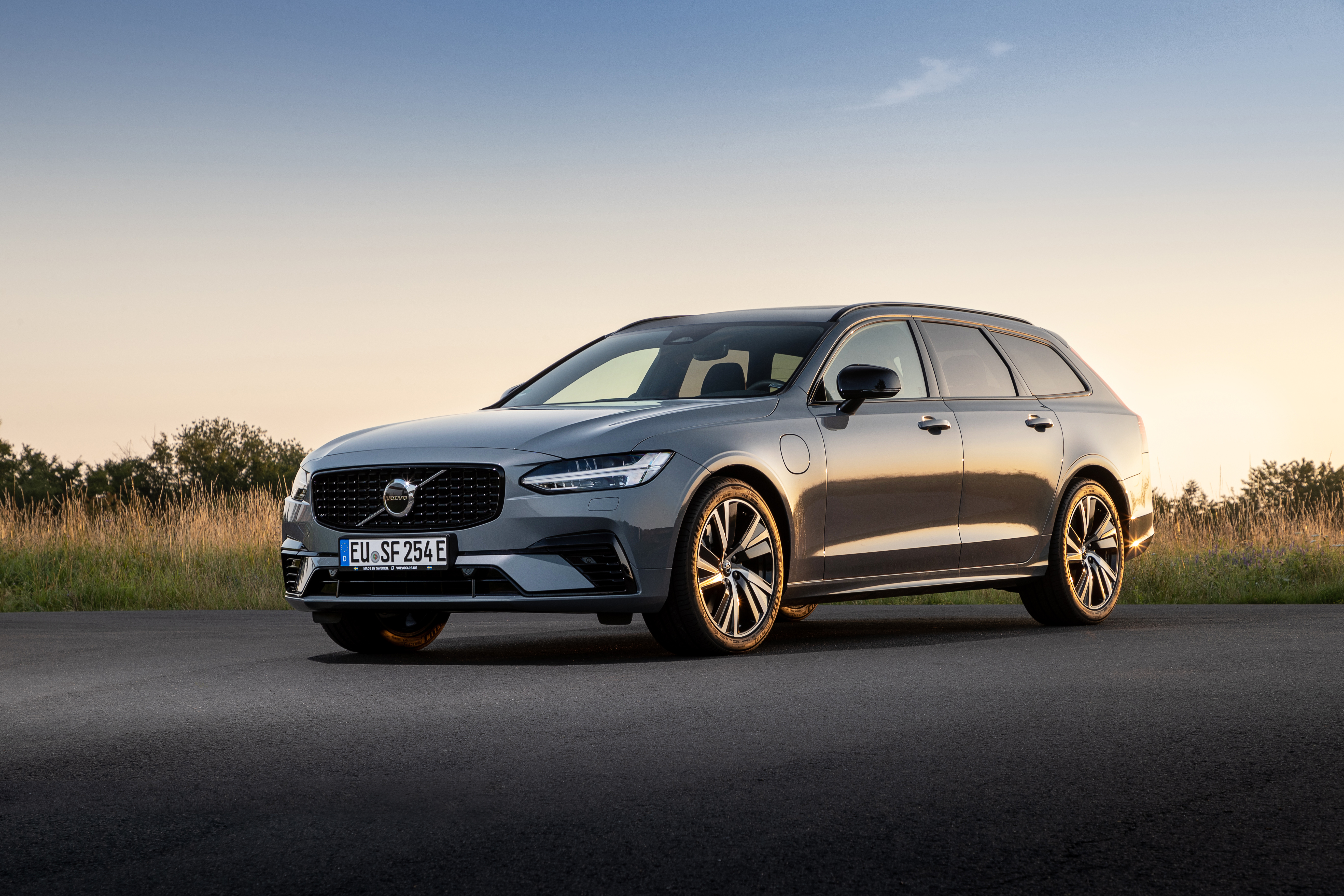 Download Volvo V90 Vehicle Volvo V90 T6