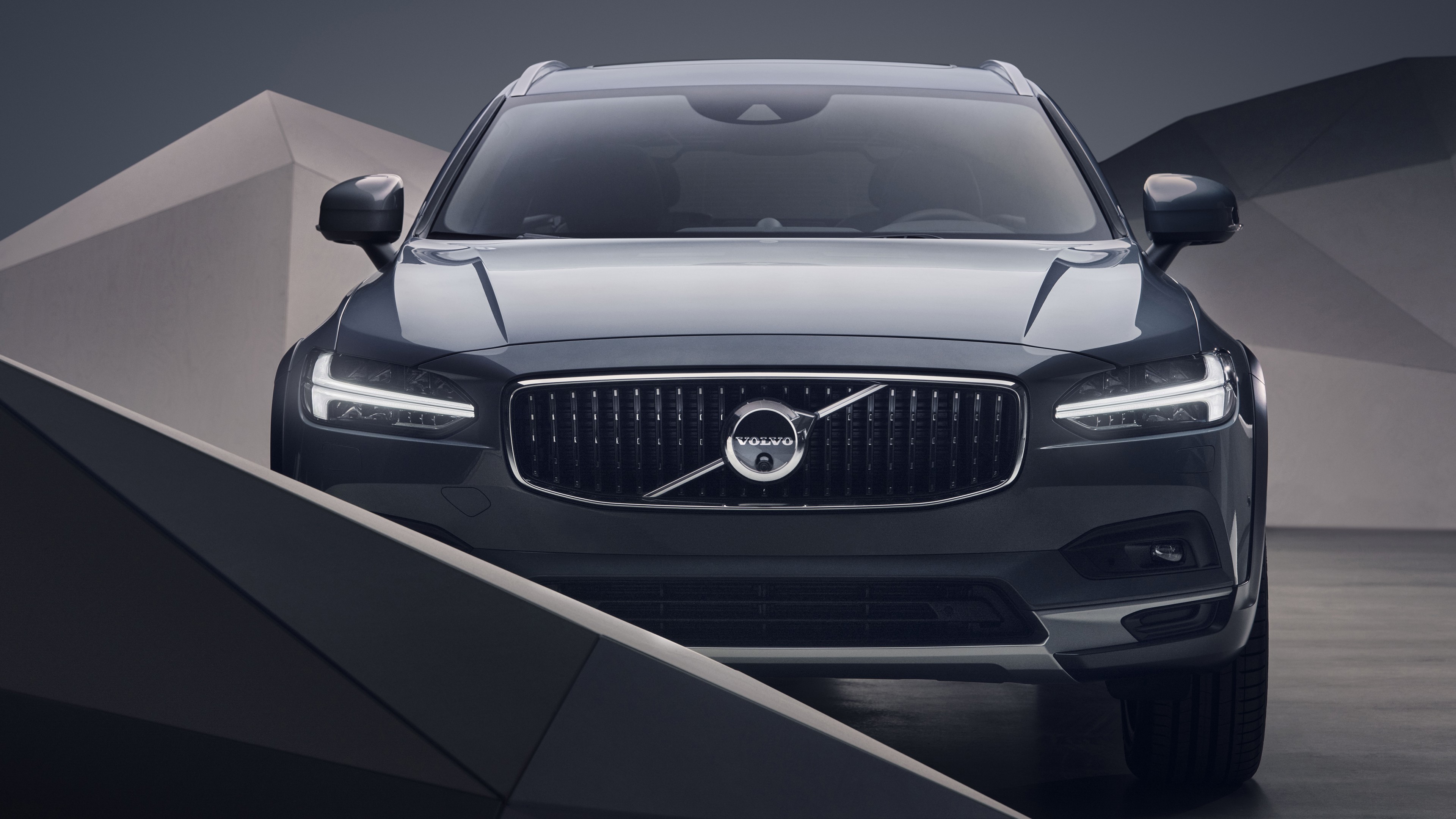 Volvo V90 B6 Cross Country 2020 5K