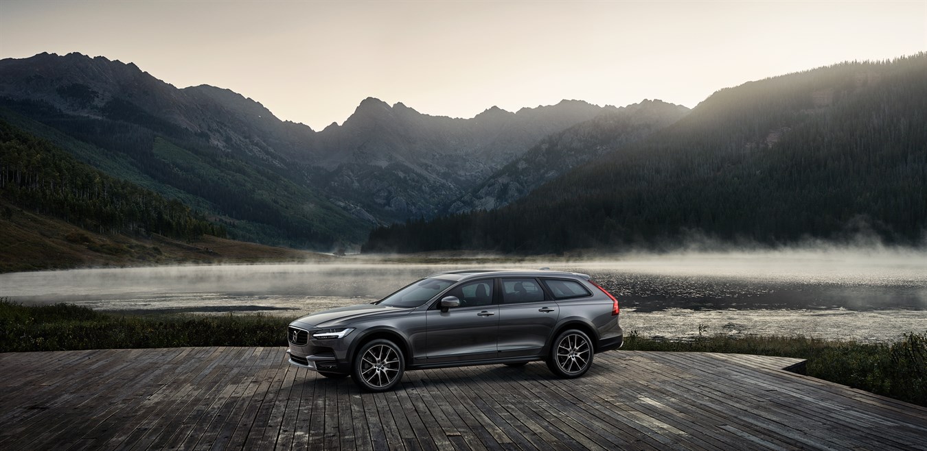 New Volvo V90 Cross Country location