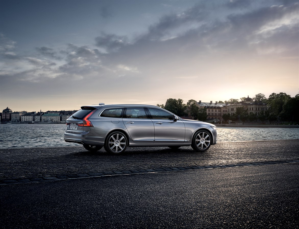 Volvo V90 Location Profile Cars