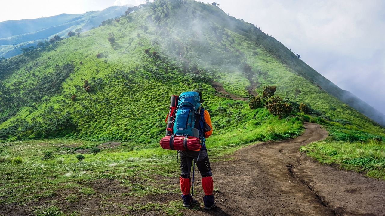 2,Free Backpacking & Hiking Image