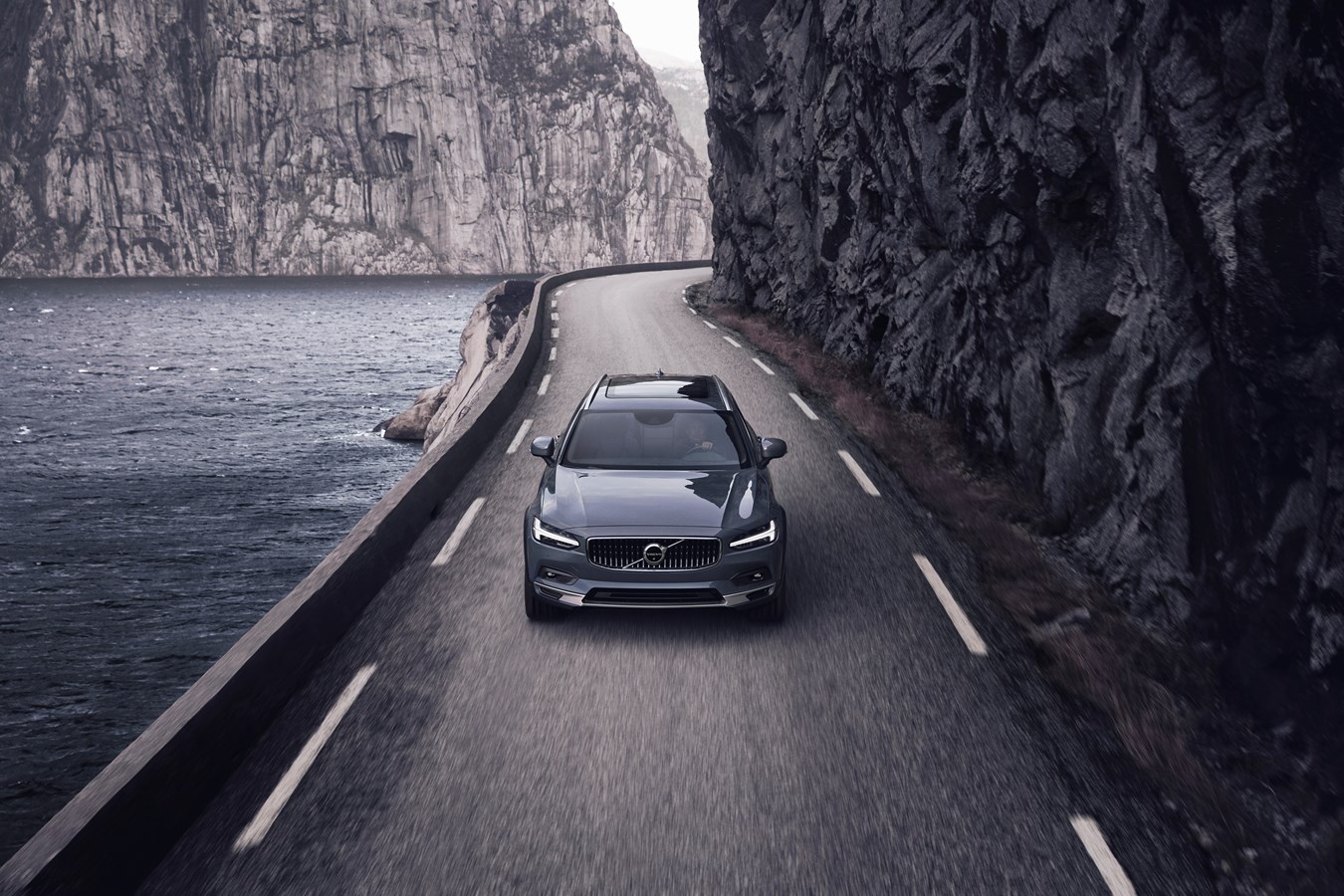 The refreshed Volvo V90 B6 AWD Cross
