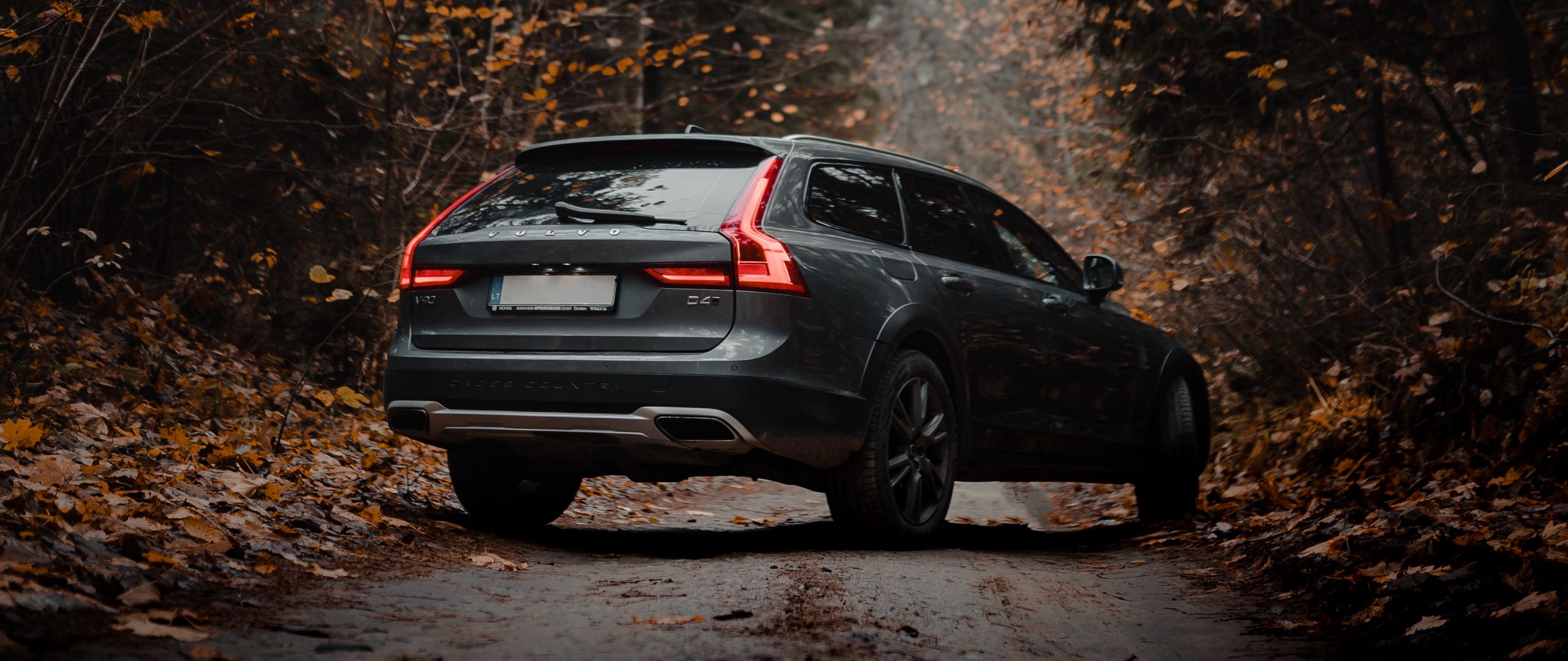 Download wallpaper 2560x1080 volvo v90