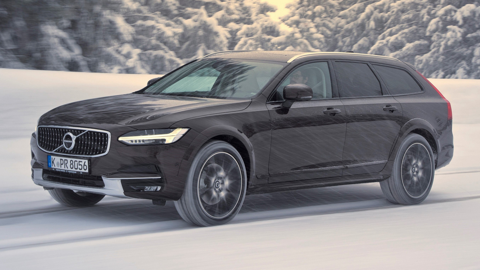 Volvo V90 Cross Country