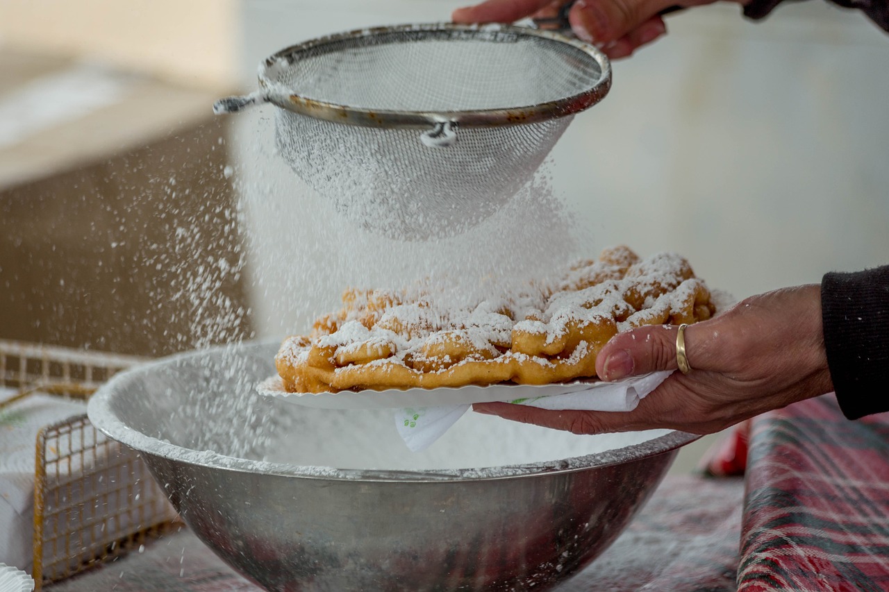 10,Free Funnel Cakes & Cake Image