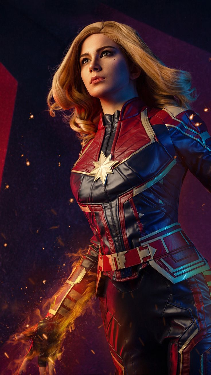 Marvel cosplay girls