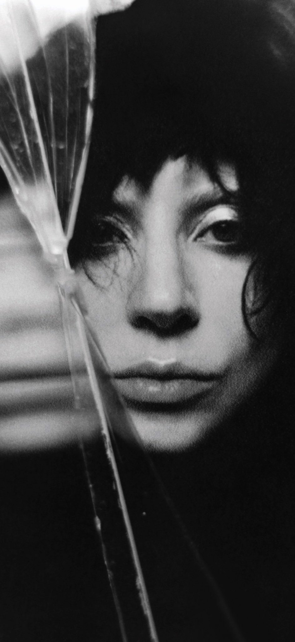 LADY GAGA *MAYHEM* WALLPAPERS