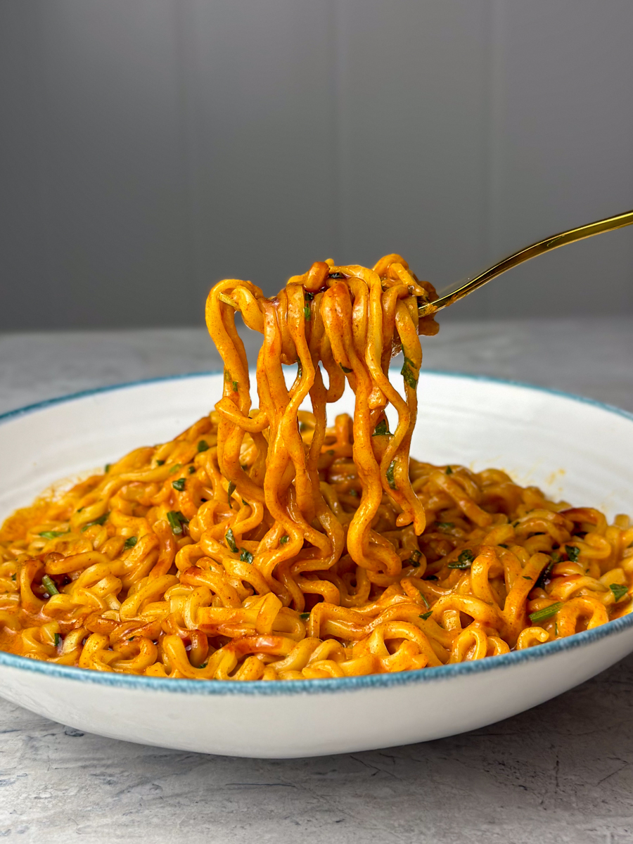 Easy Buldak Ramen Recipe's Recipes