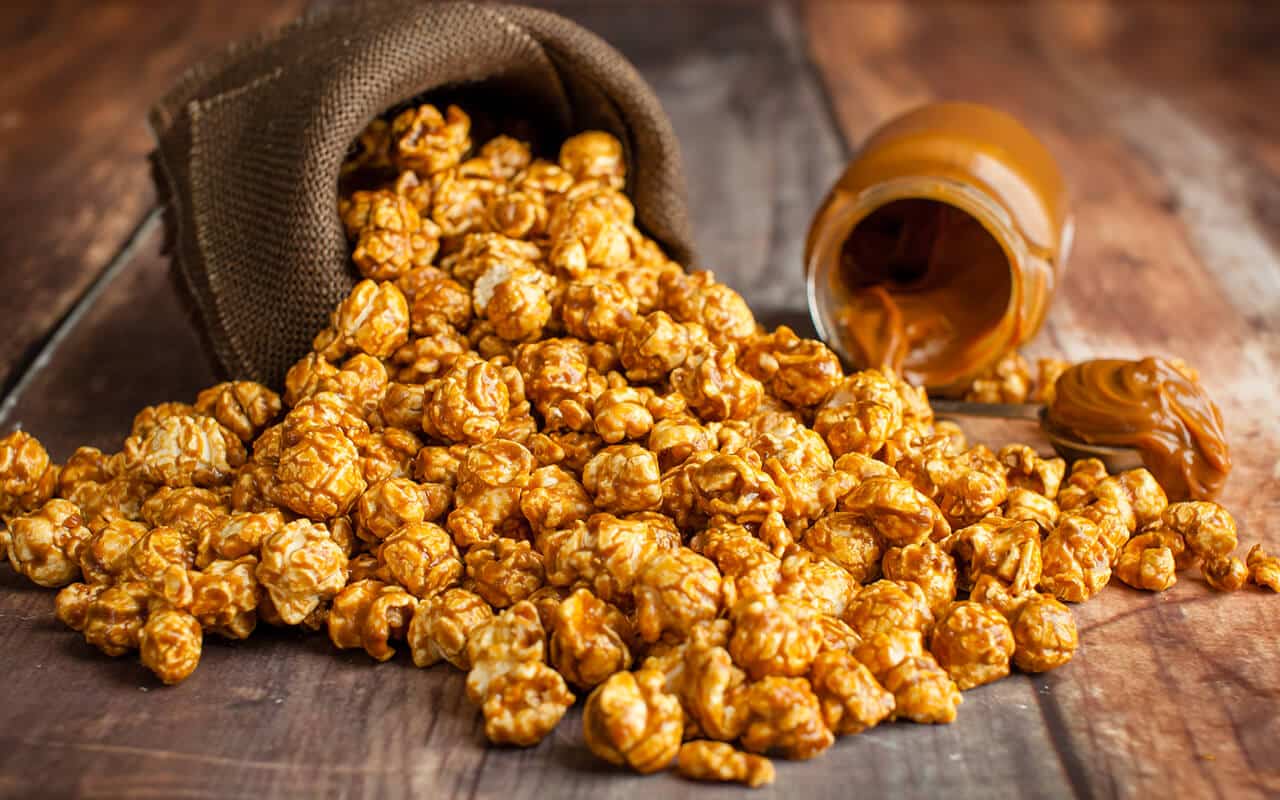 Gourmet Popcorn Tin • 2 Summer Flavors