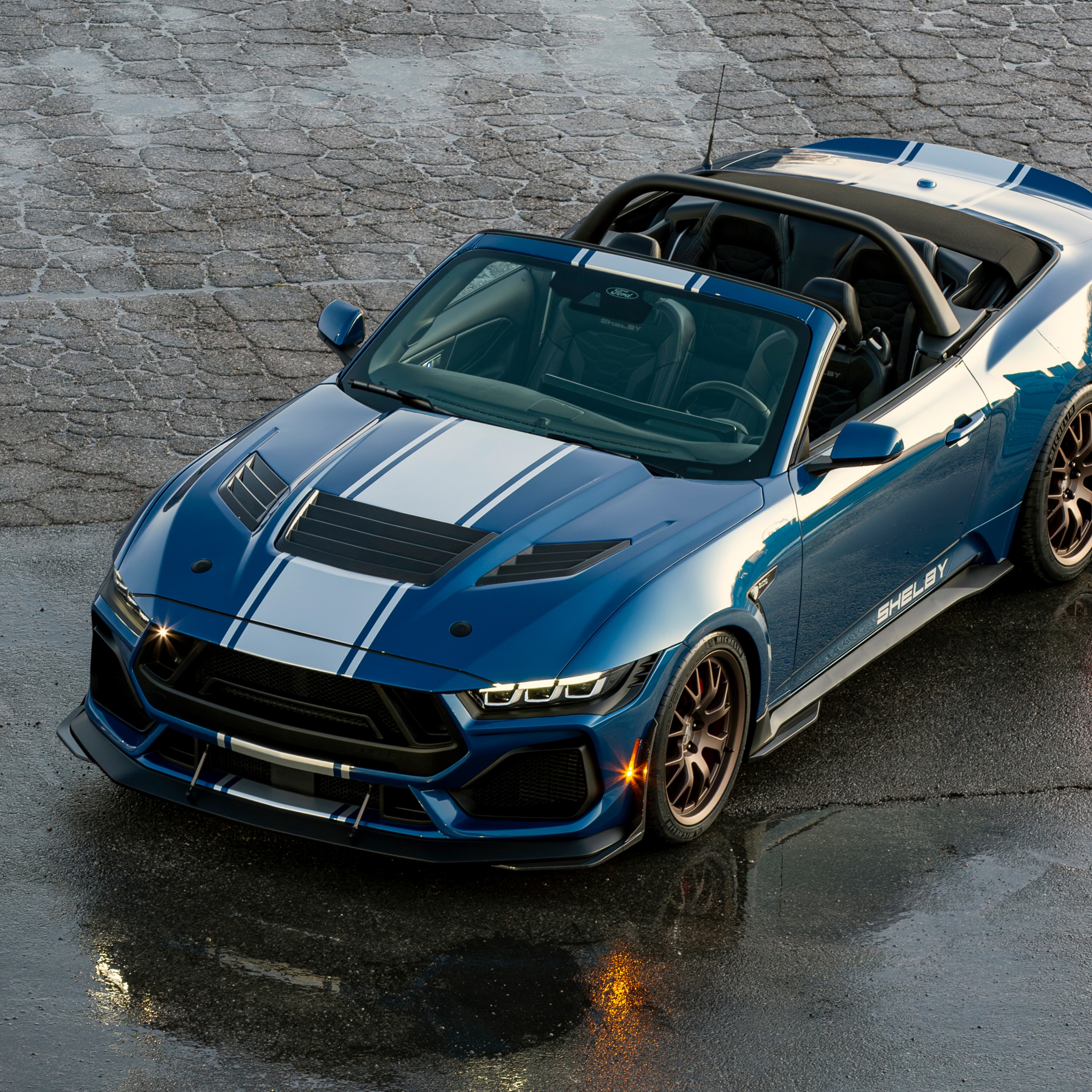 Shelby Super Snake Wallpaper 4K