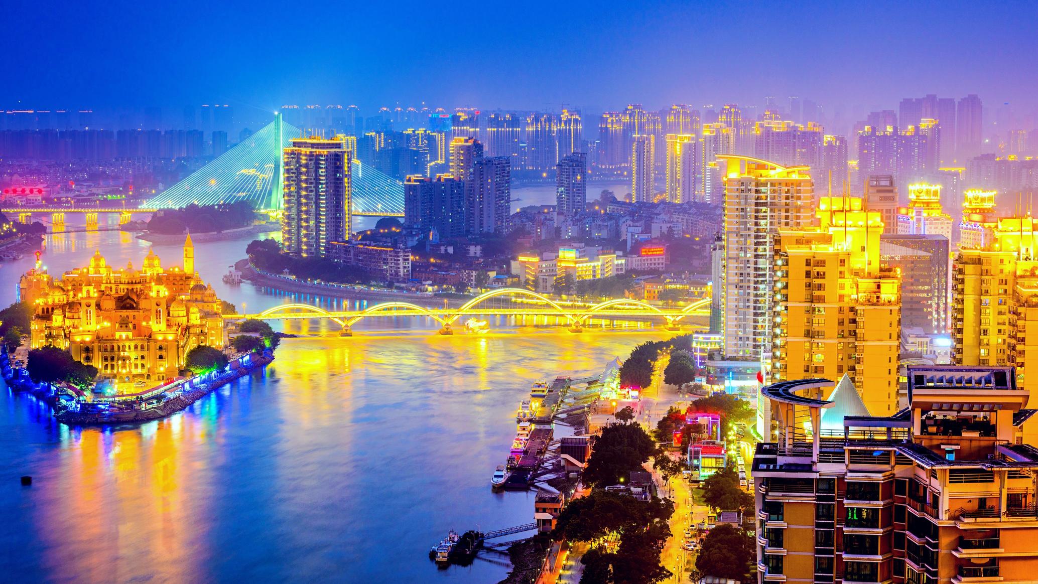 Fuzhou Guide. Planet of Hotels
