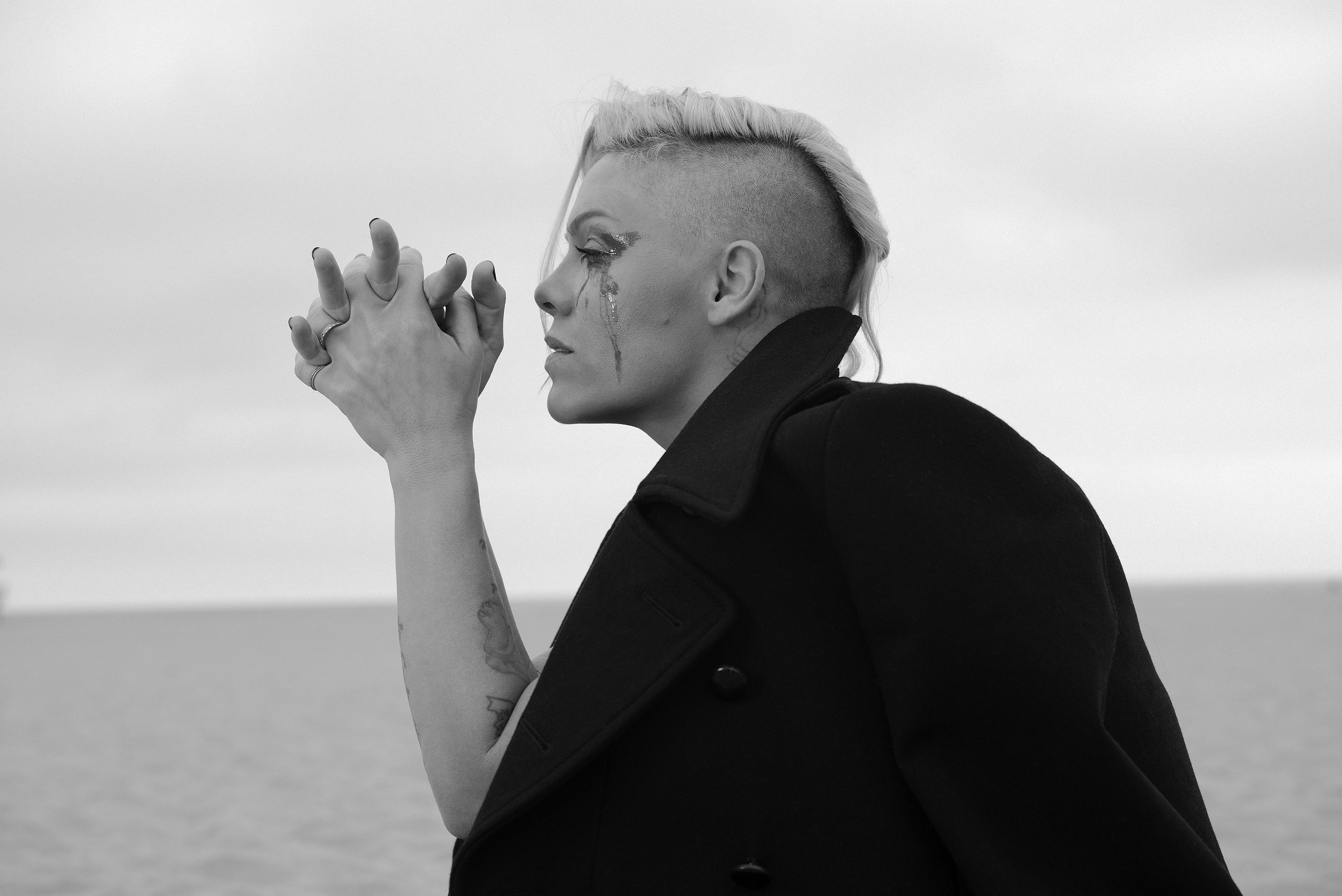 Wallpaper profile, singer, Alecia Beth