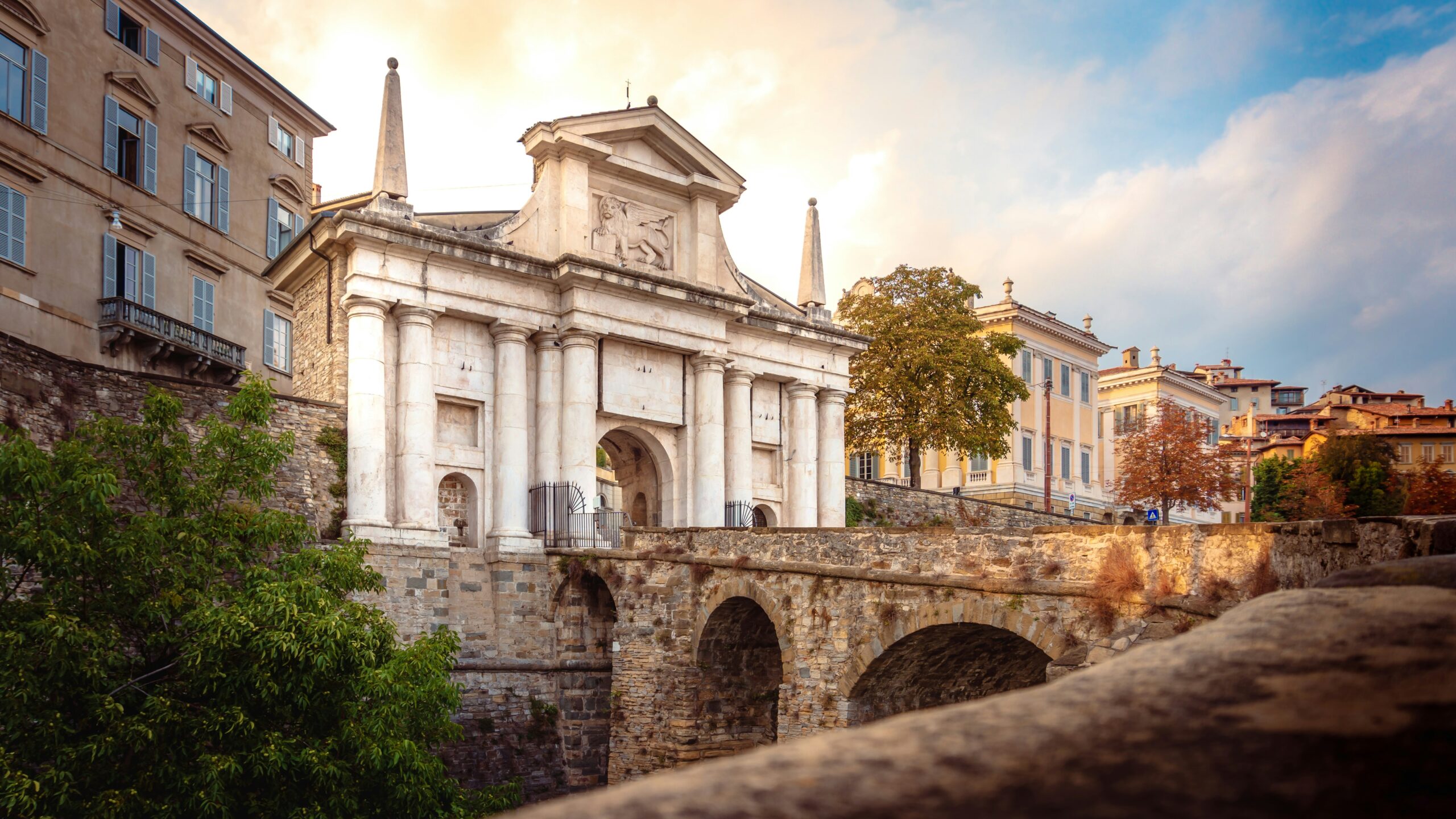 Is Bergamo a walkable city?