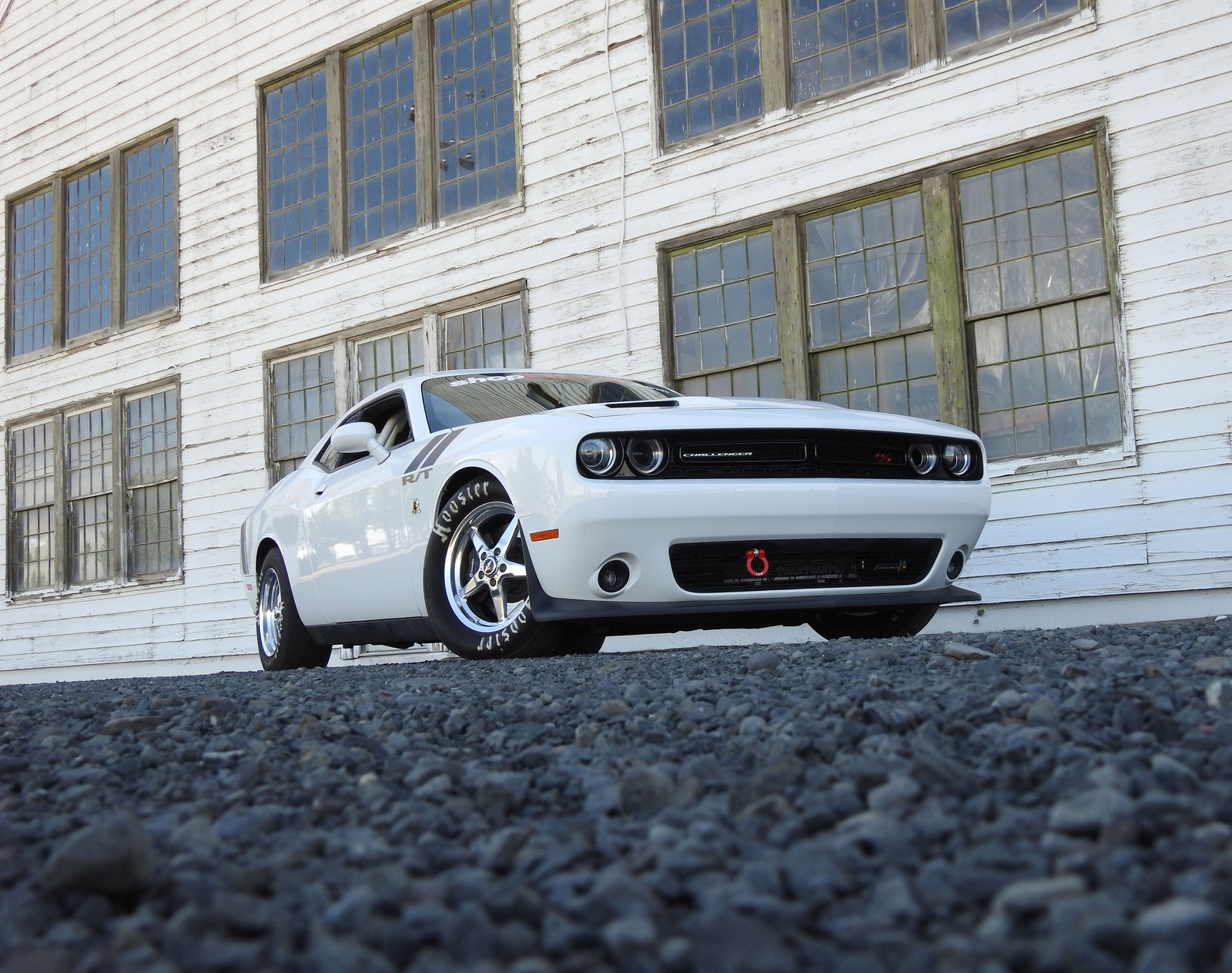 White Dodge Challenger Scat Pack