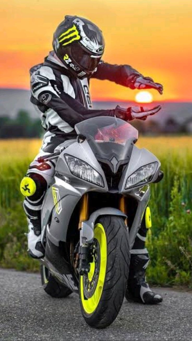 Bike Wallpaper 4k HD